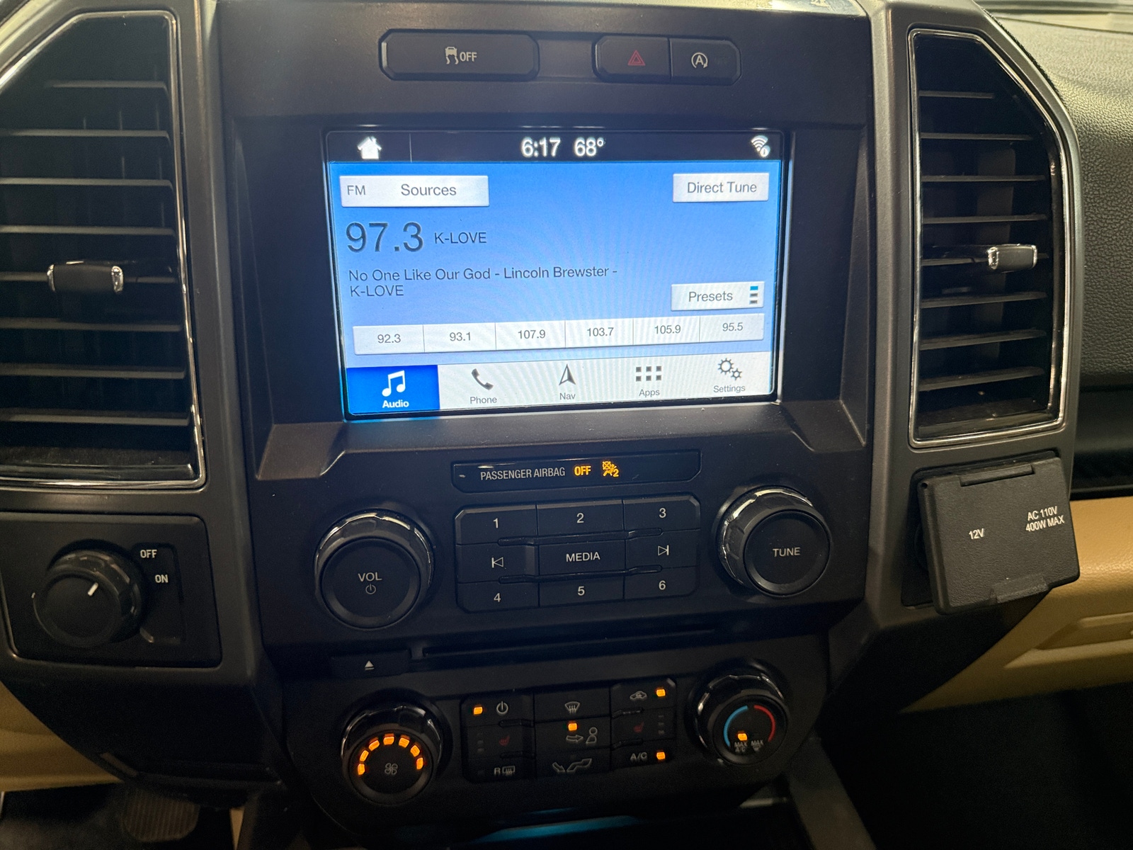 Thumbnail: 2018 Ford Econoline - 4