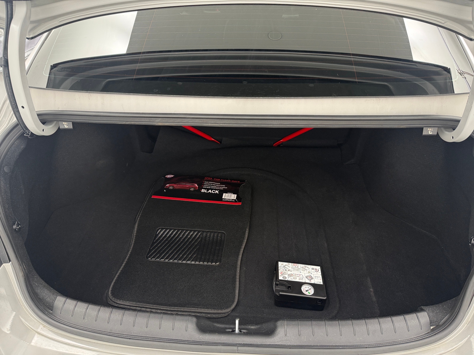 Thumbnail: 2023 Hyundai Elantra - 6