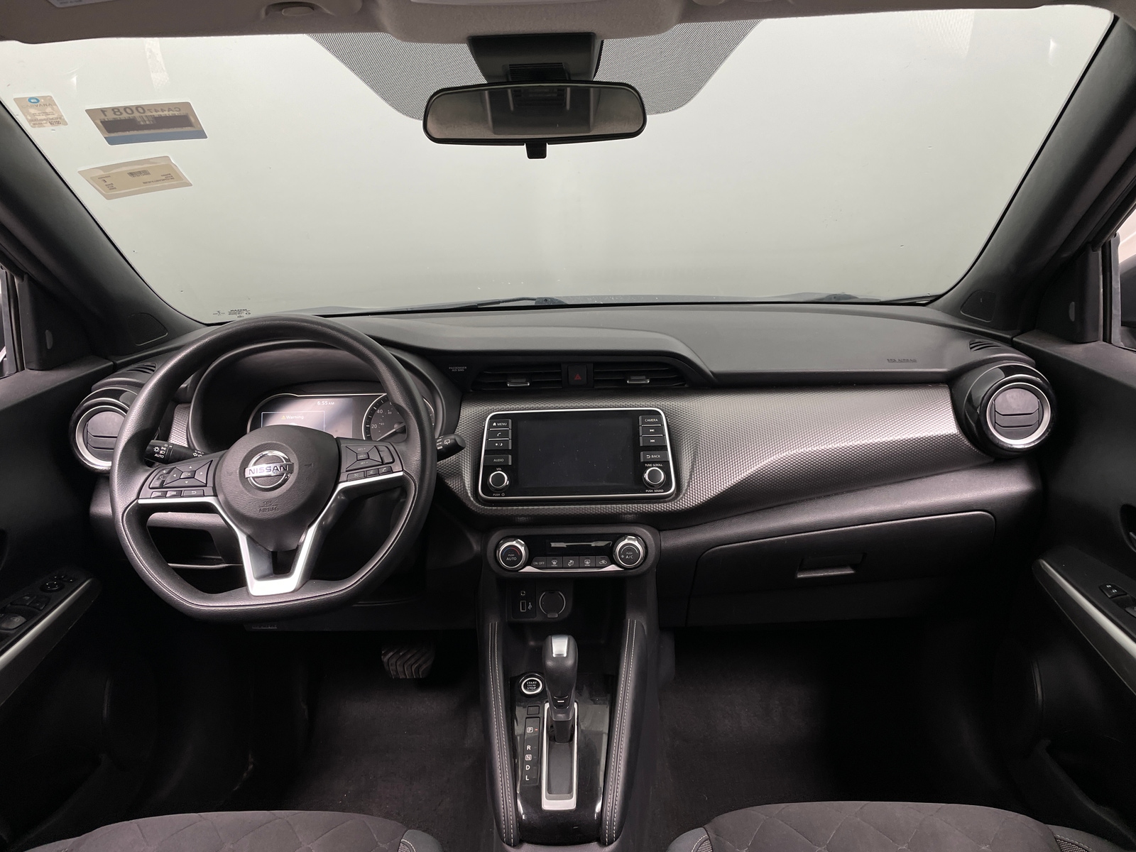 Thumbnail: 2020 Nissan Kicks - 3