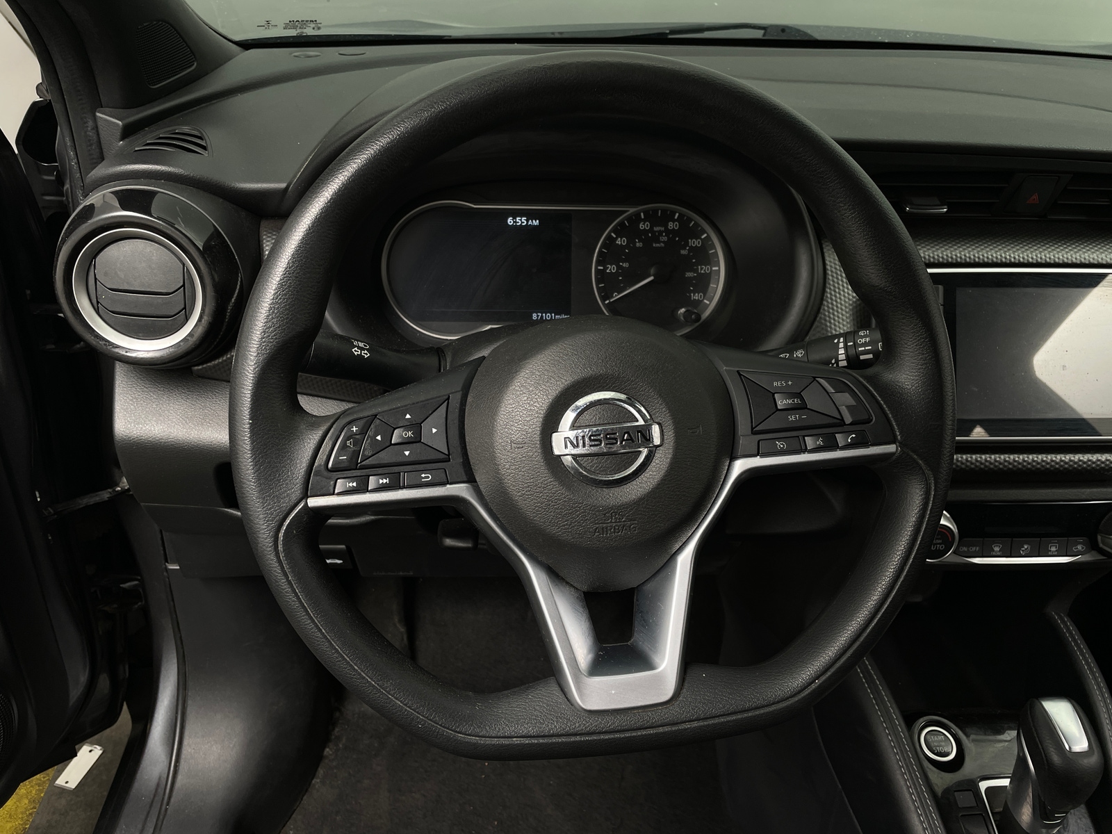 Thumbnail: 2020 Nissan Kicks - 5