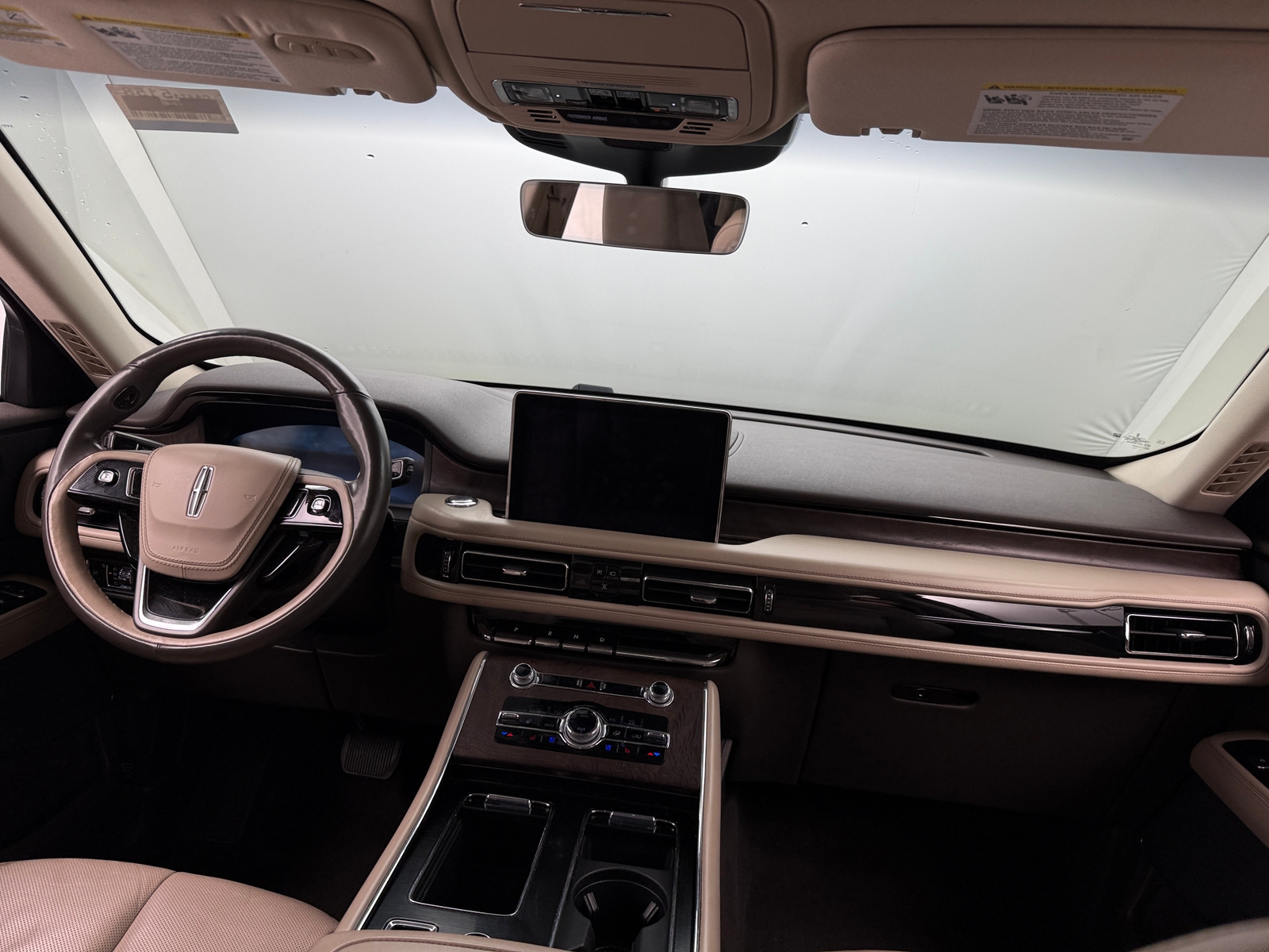 Thumbnail: 2022 Lincoln Aviator - 2