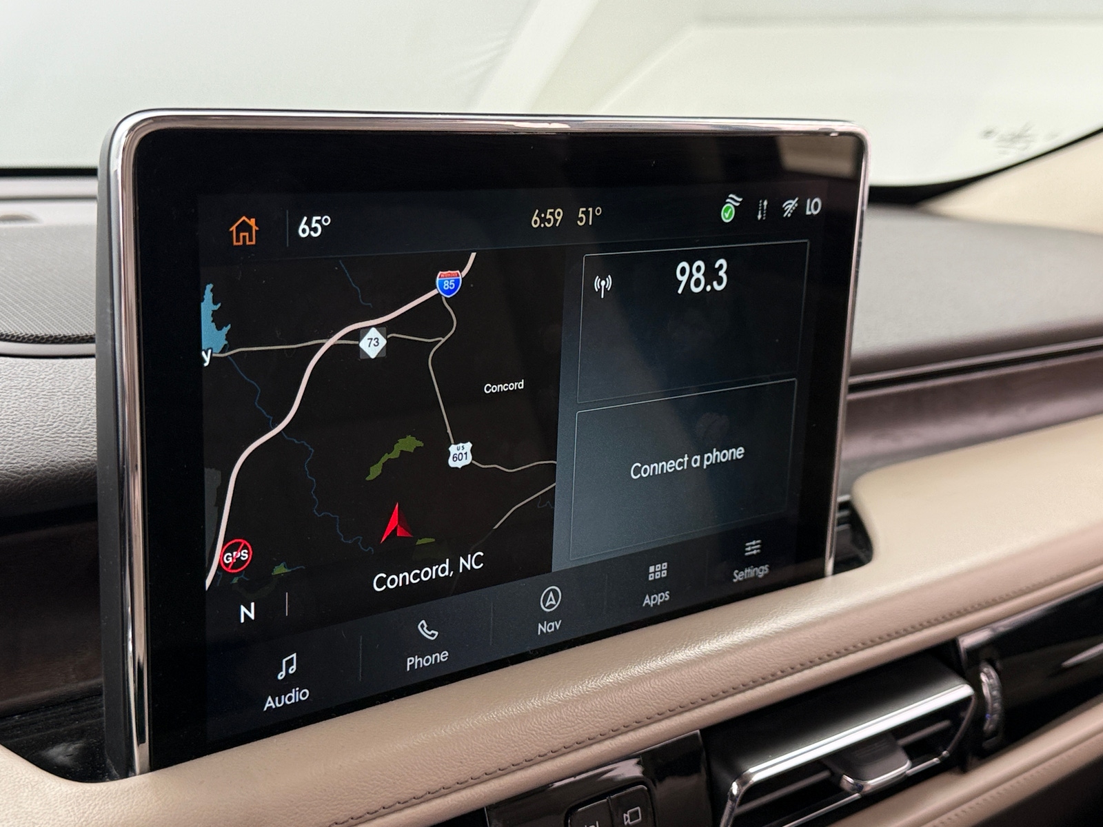 Thumbnail: 2022 Lincoln Aviator - 3