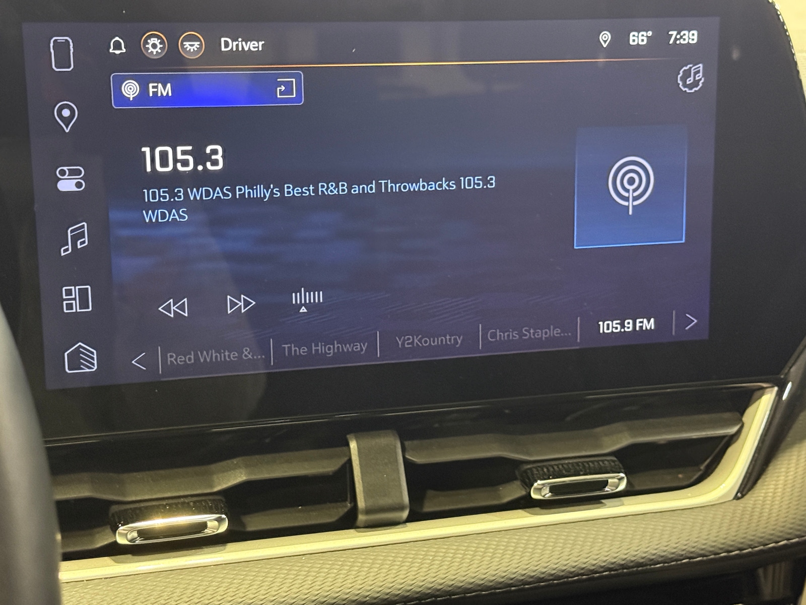 Thumbnail: 2025 Chevrolet Equinox - 4