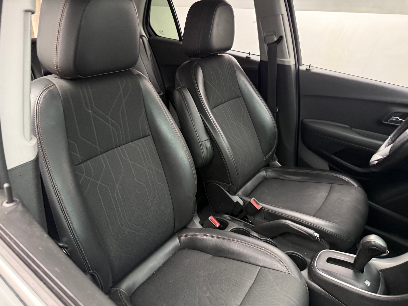 Thumbnail: 2019 Chevrolet Trax - 2