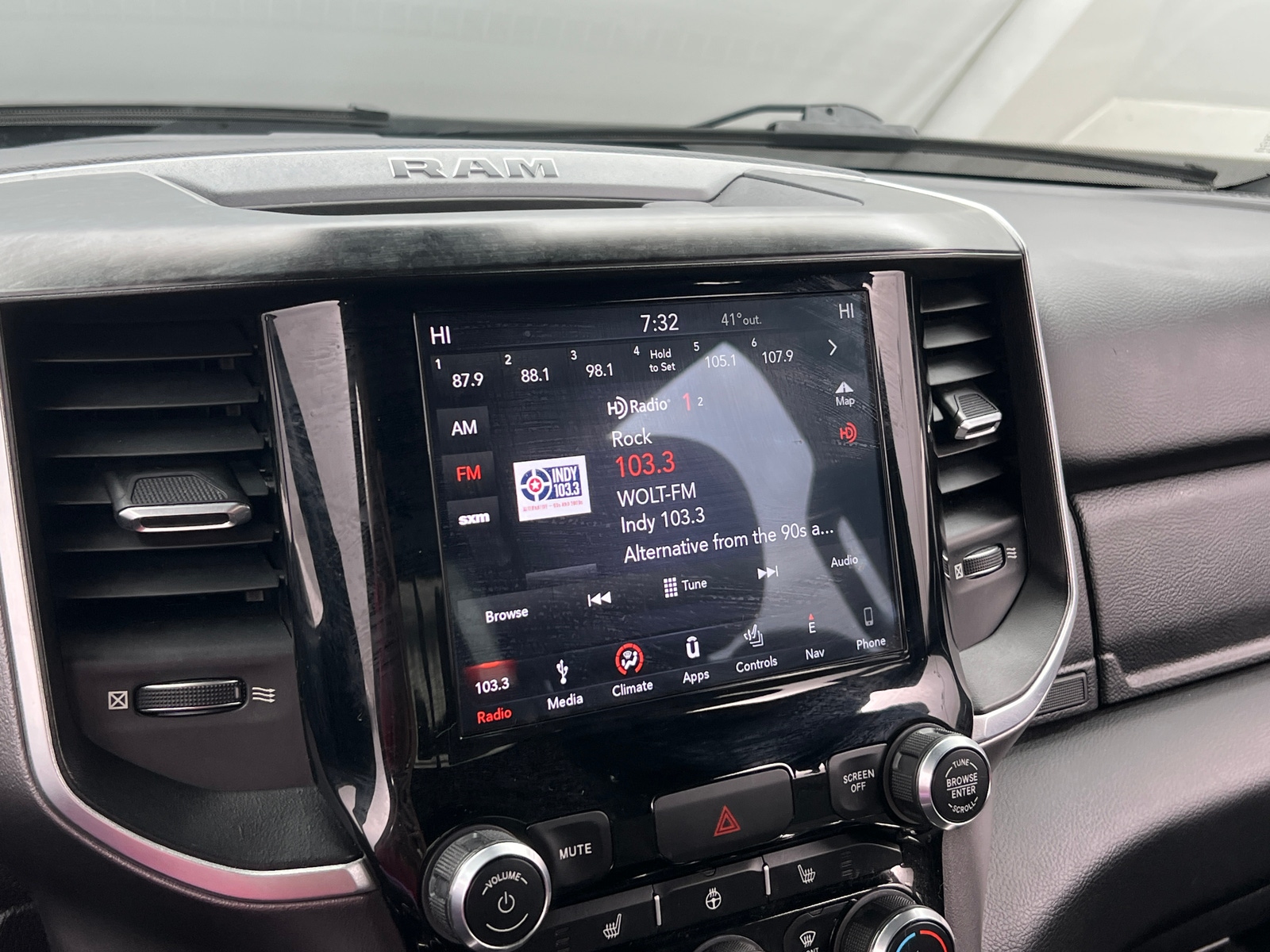 Thumbnail: 2019 RAM 1500 - 4