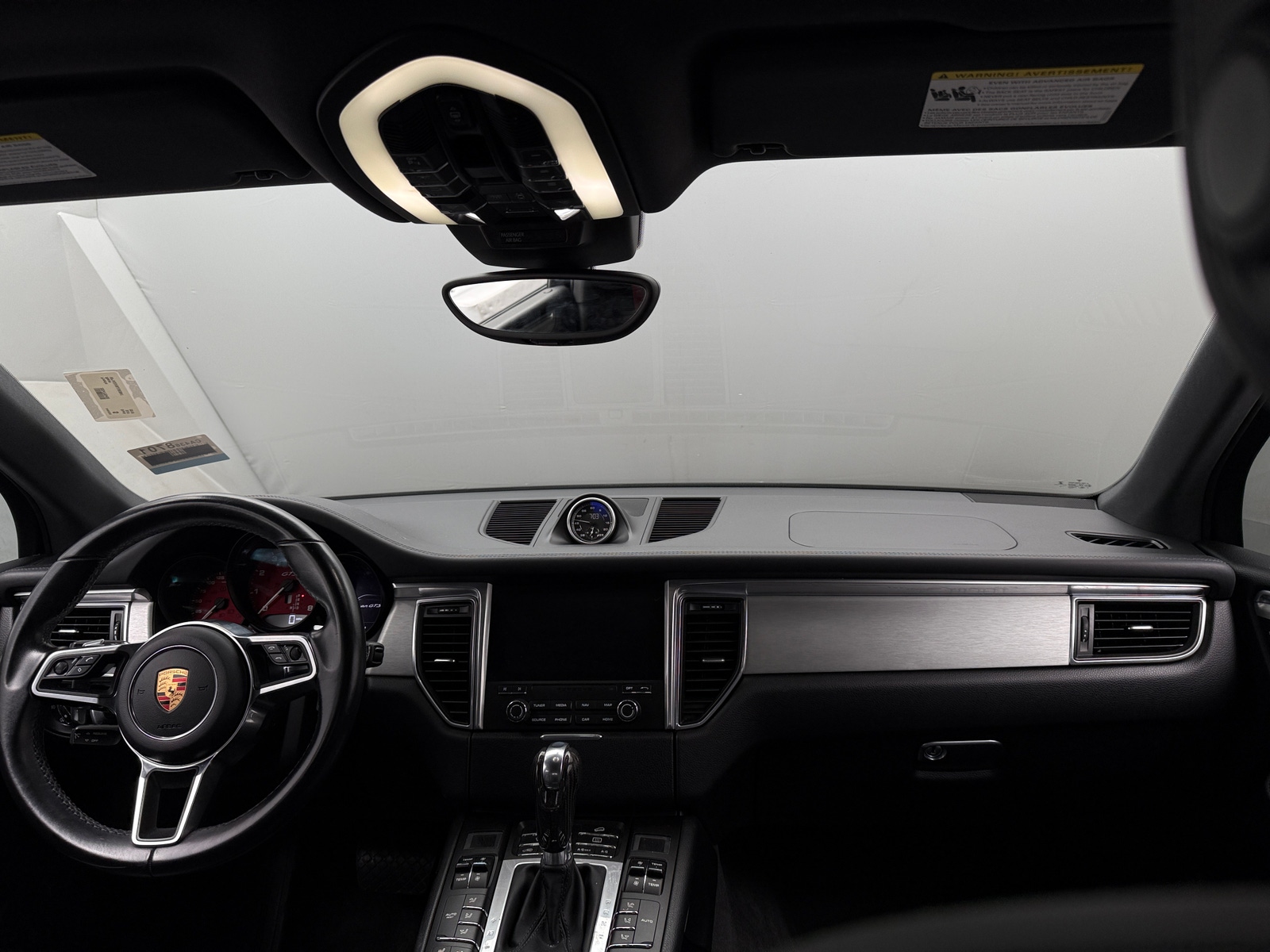 Thumbnail: 2018 Porsche Macan - 2