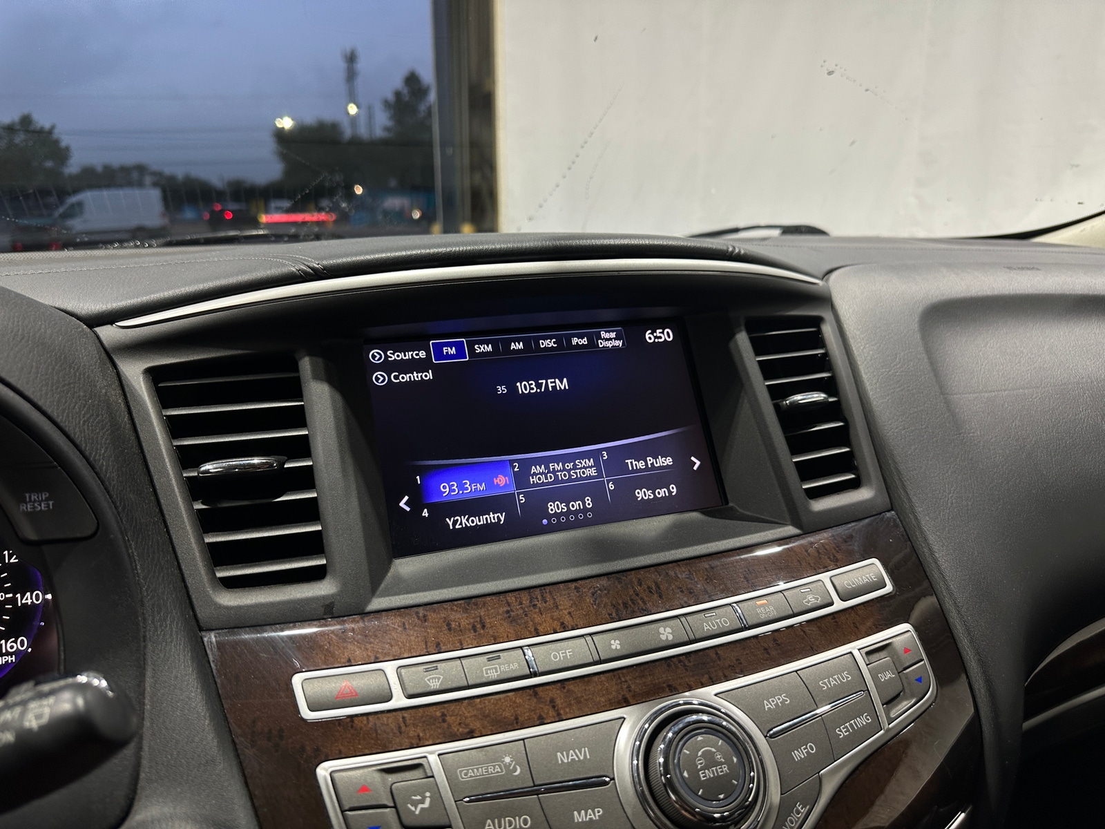 Thumbnail: 2017 INFINITI QX60 - 3