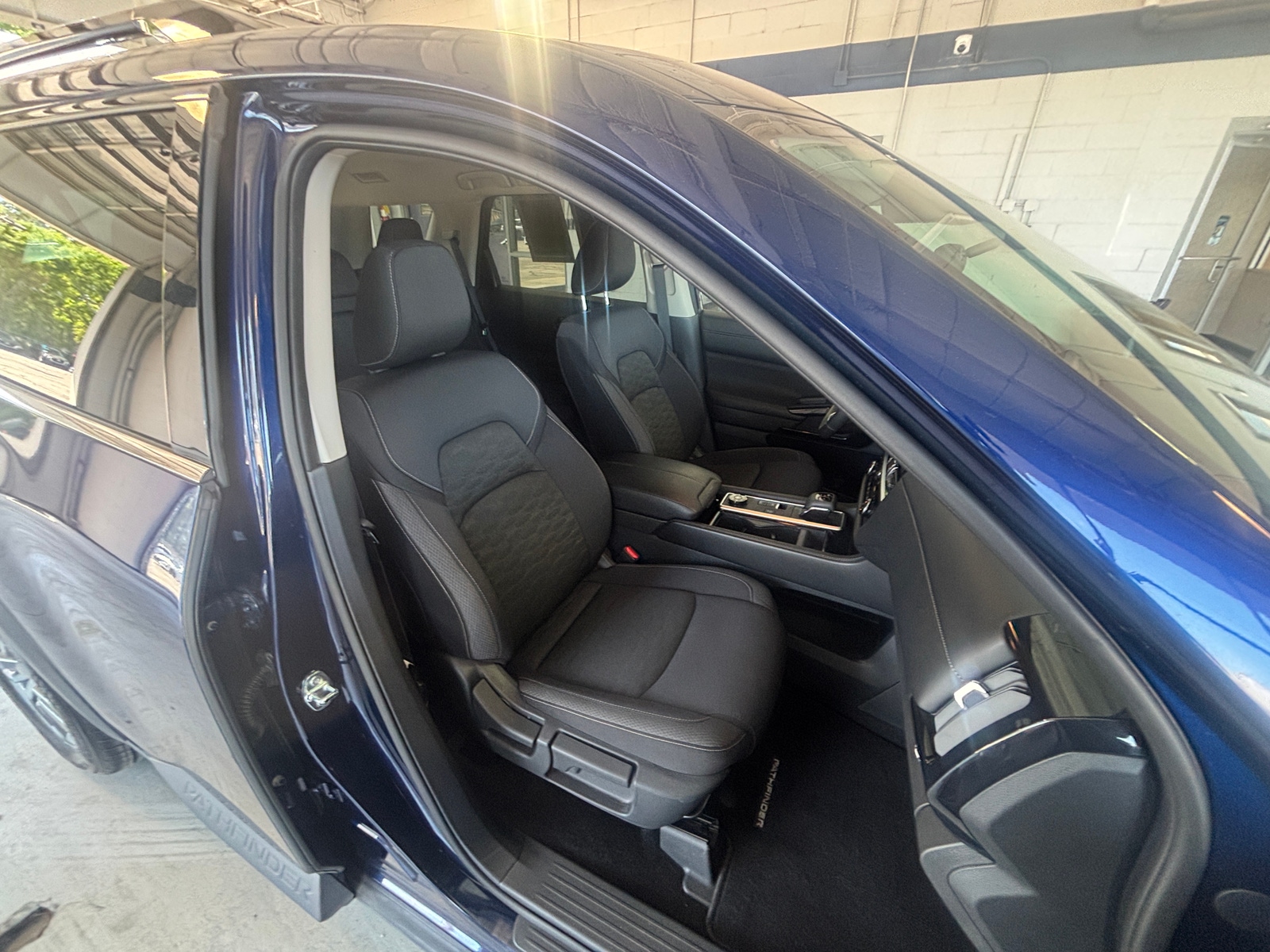 Thumbnail: 2025 Nissan Pathfinder - 2