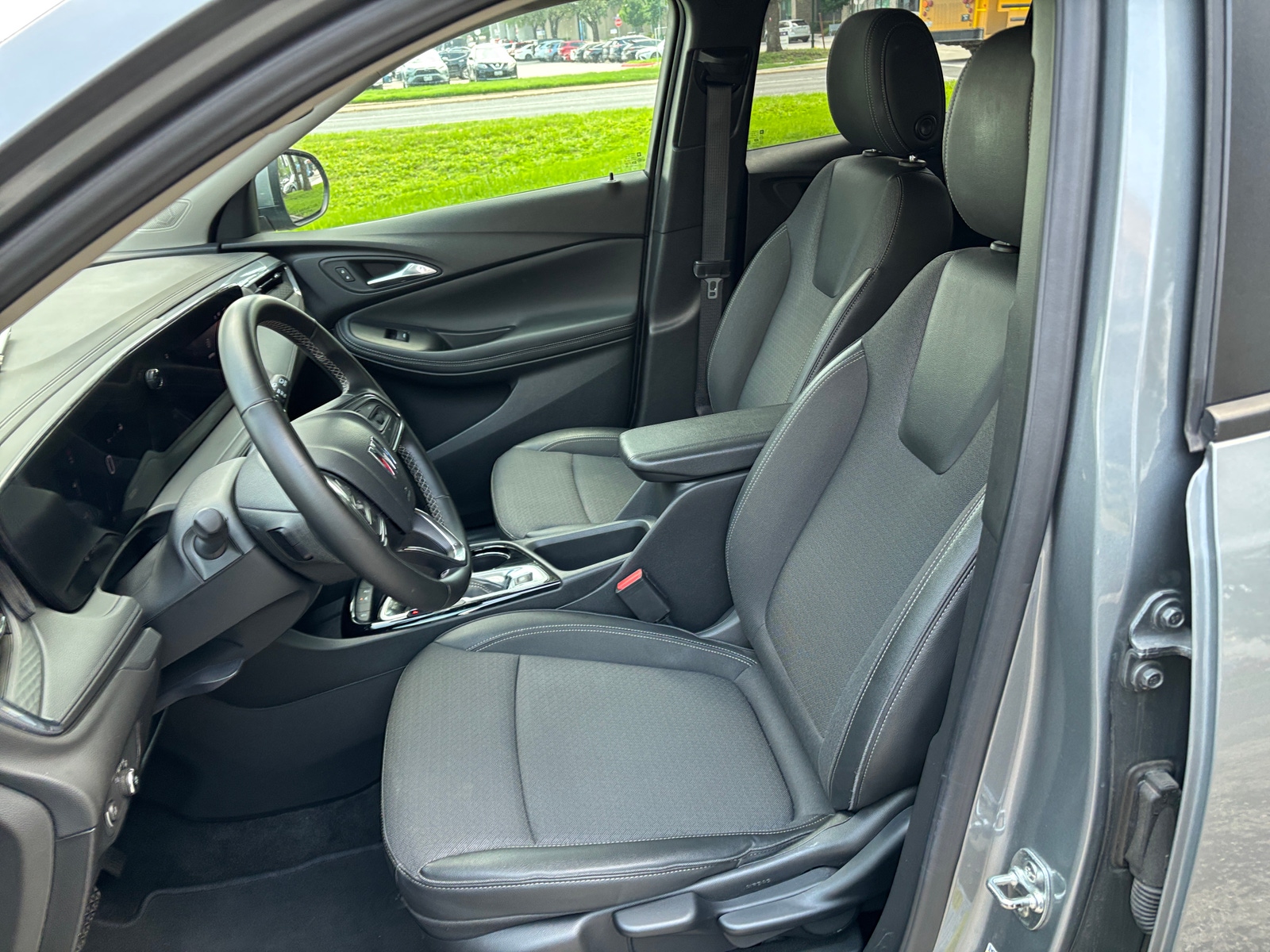 Thumbnail: 2025 Buick Encore GX - 2