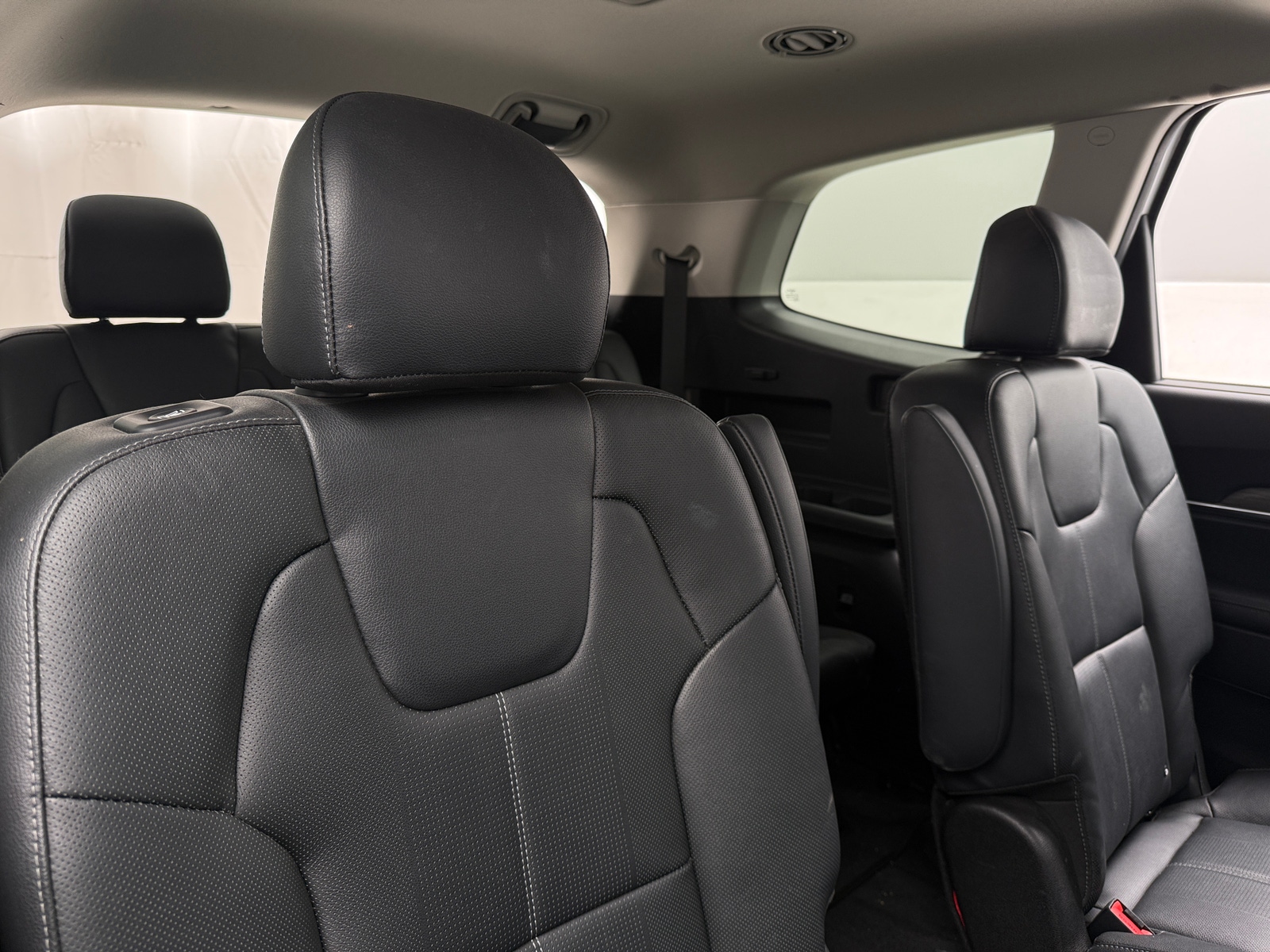 Thumbnail: 2022 Kia Telluride - 5