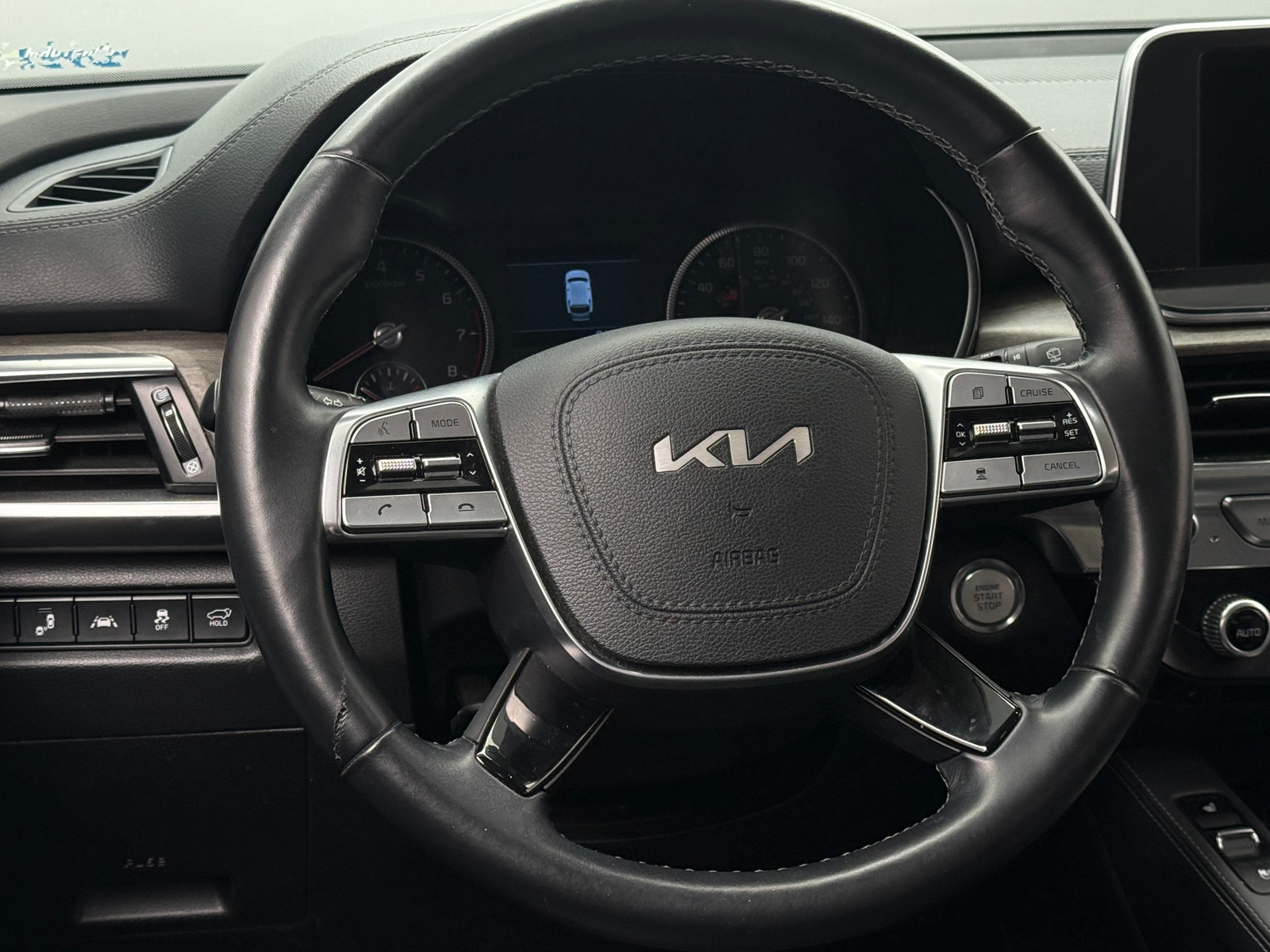 Thumbnail: 2022 Kia Telluride - 4