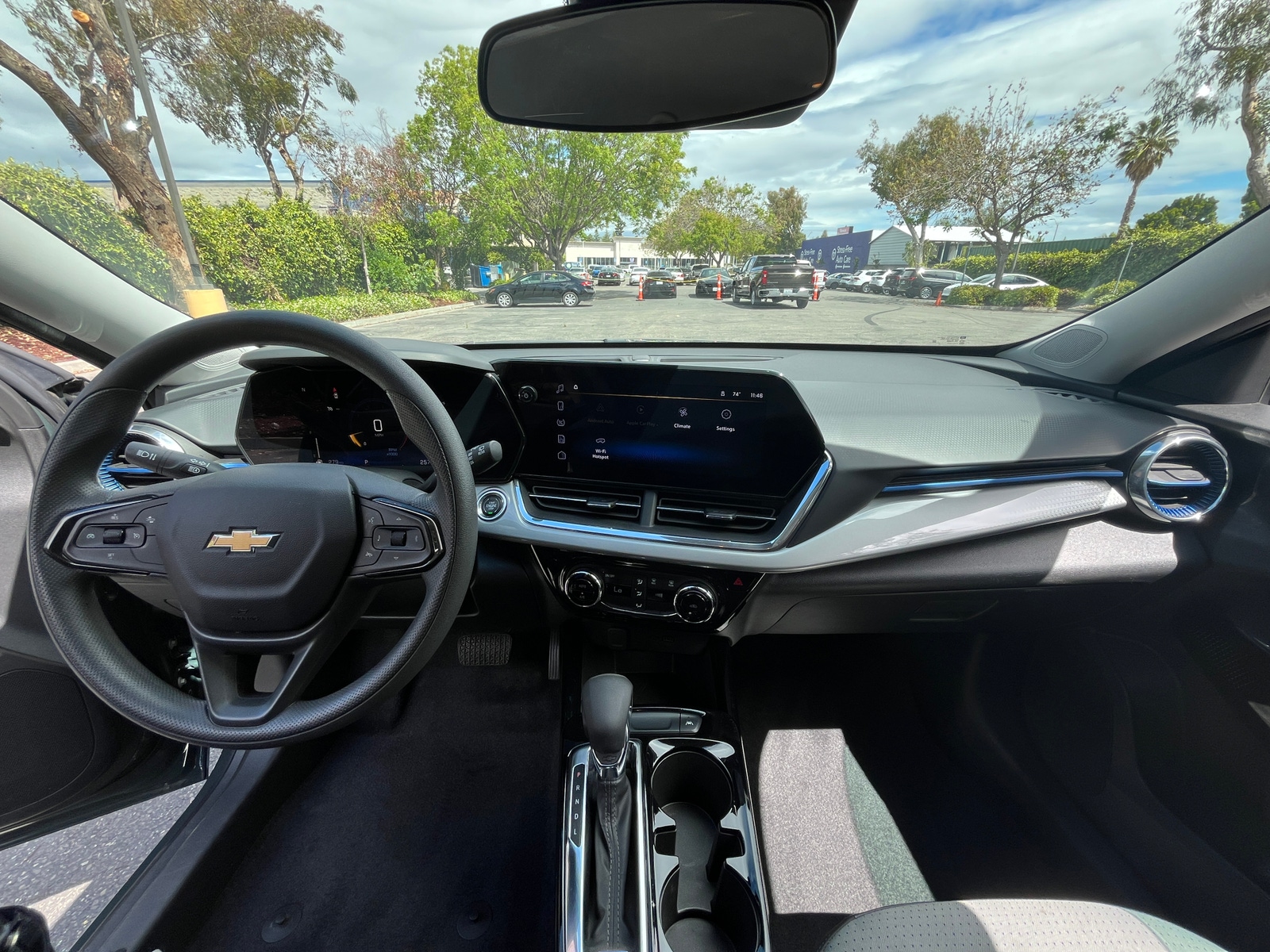 Thumbnail: 2025 Chevrolet Trax - 3