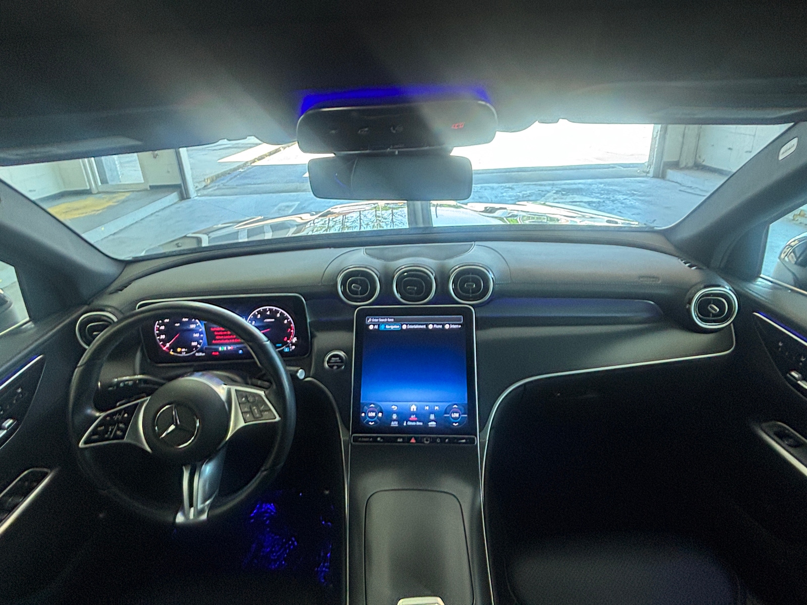 Thumbnail: 2024 Mercedes-Benz GLC - 3