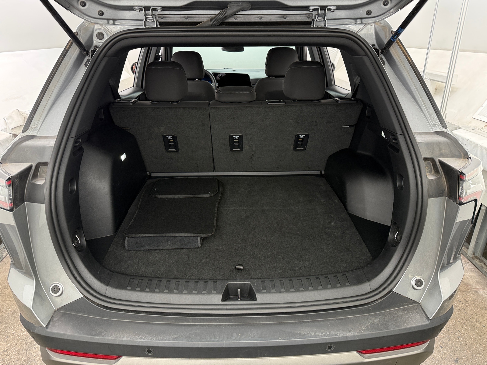 Thumbnail: 2025 Chevrolet Equinox - 7