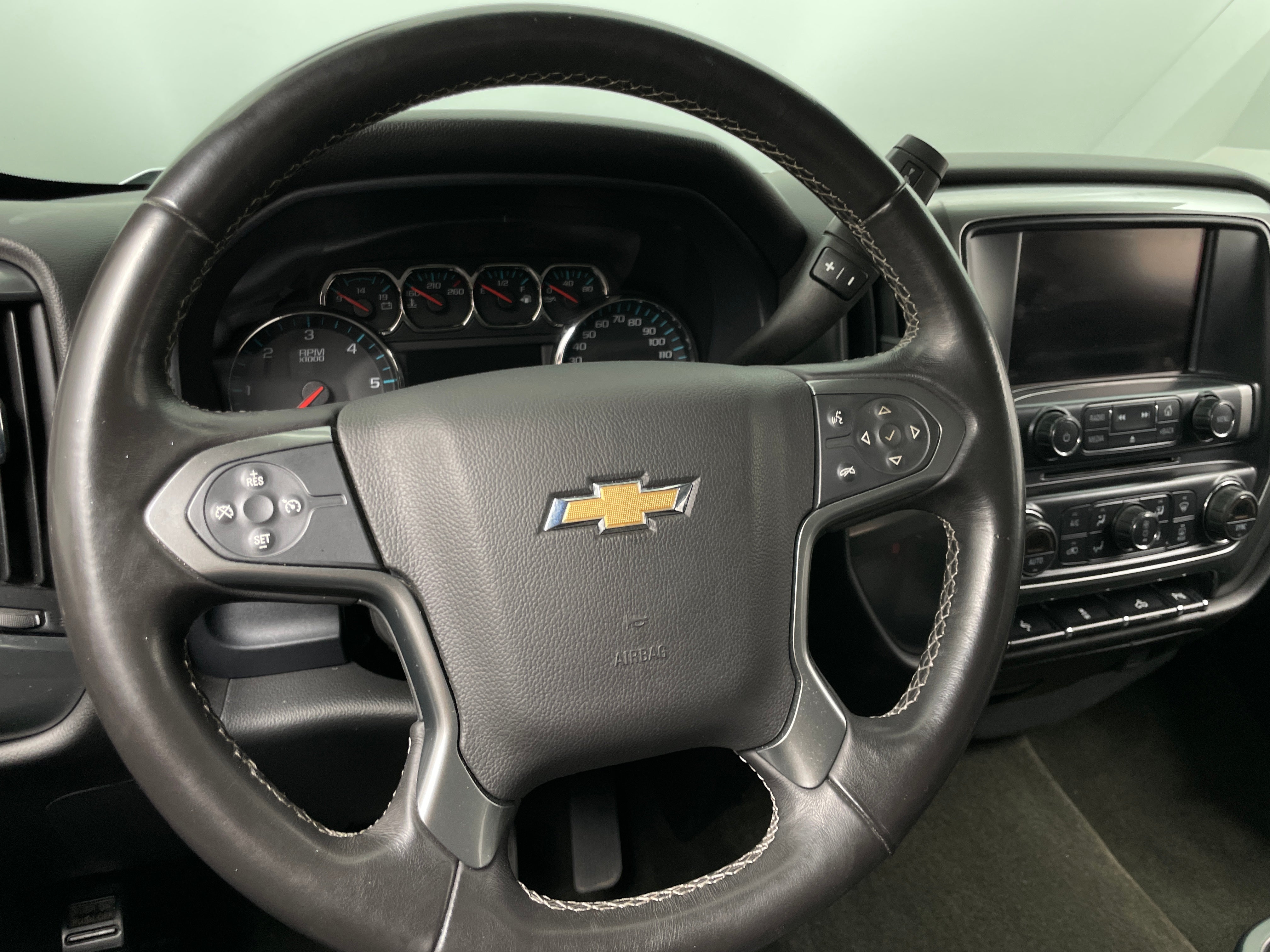 Thumbnail: 2017 Chevrolet Silverado 1500 - 5
