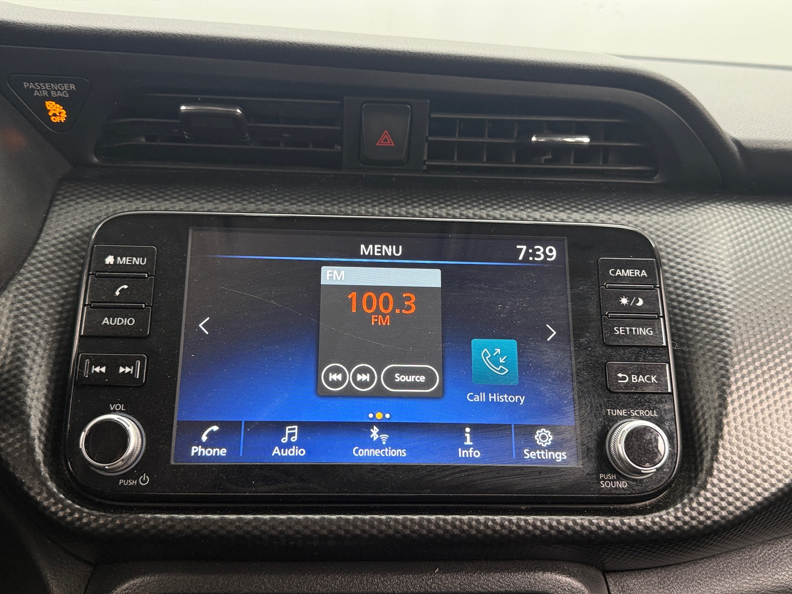 Thumbnail: 2021 Nissan Kicks - 4