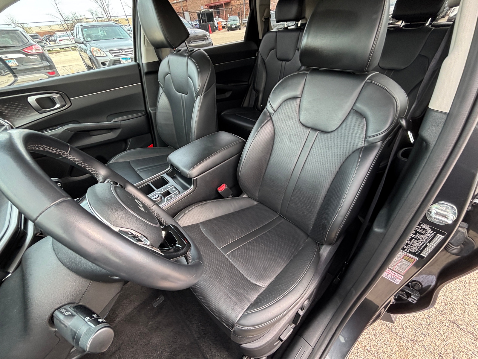 Thumbnail: 2024 Kia Sorento - 2