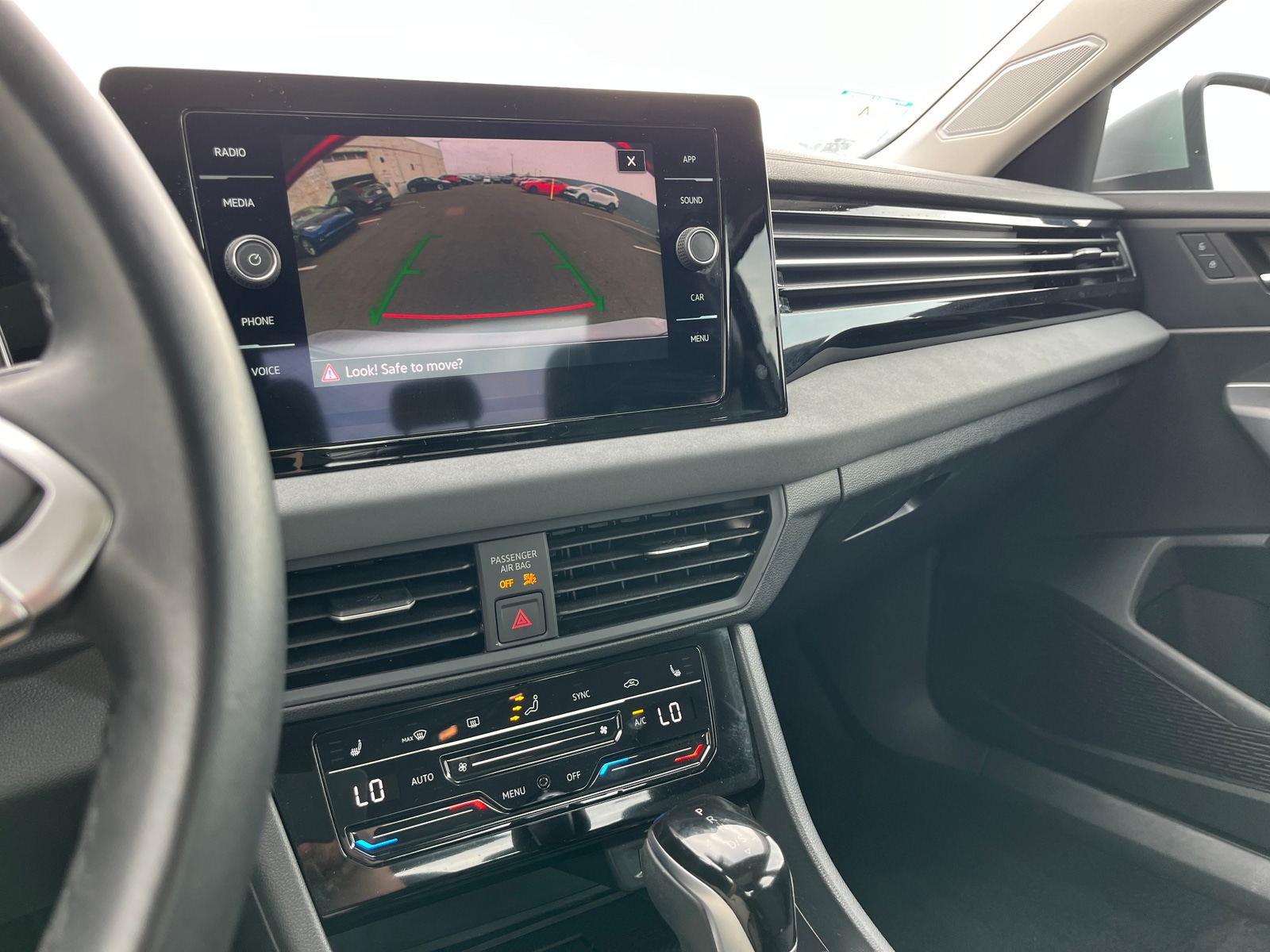 Thumbnail: 2025 Volkswagen Jetta - 4