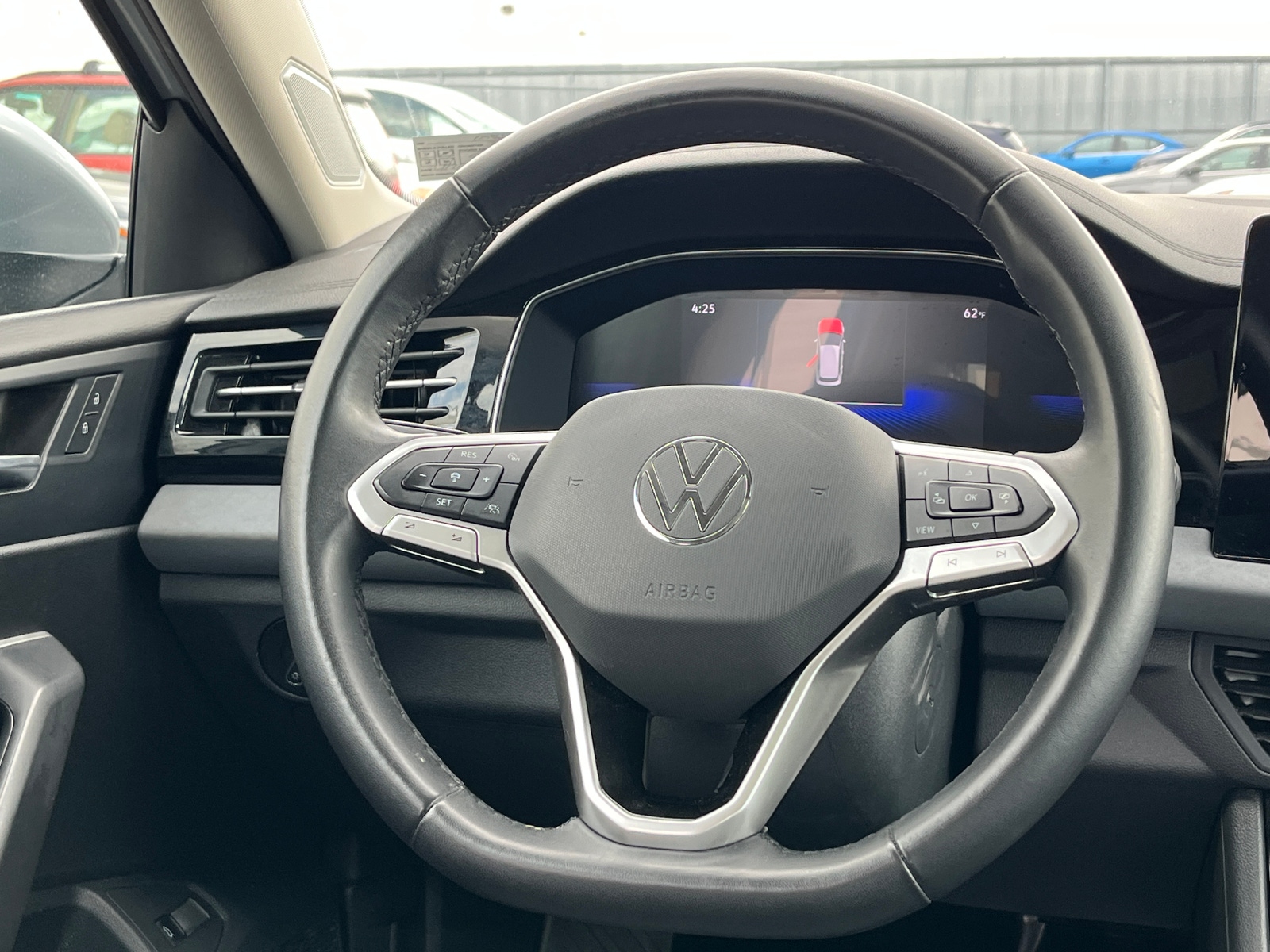 Thumbnail: 2025 Volkswagen Jetta - 5