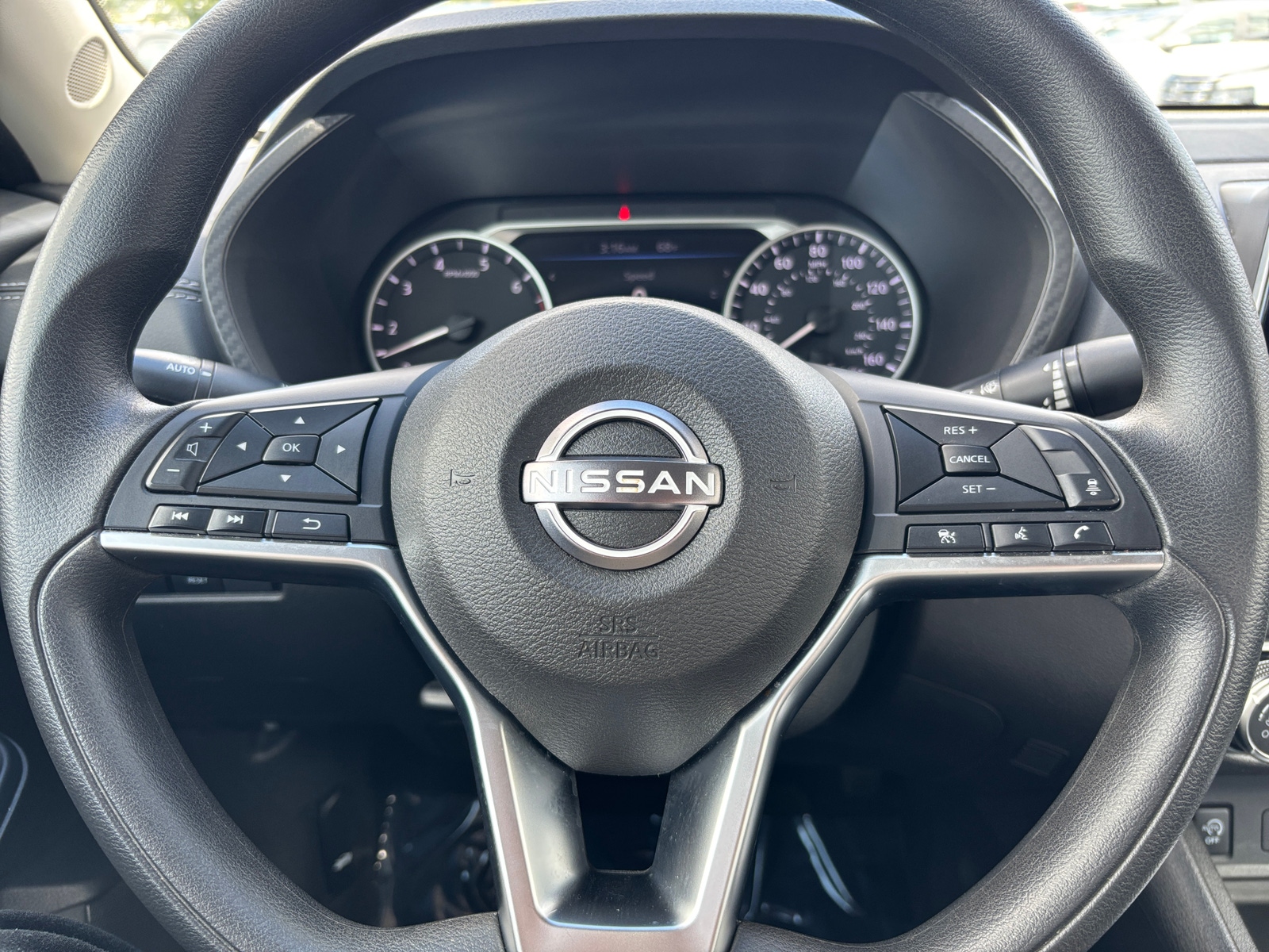 Thumbnail: 2025 Nissan Sentra - 5