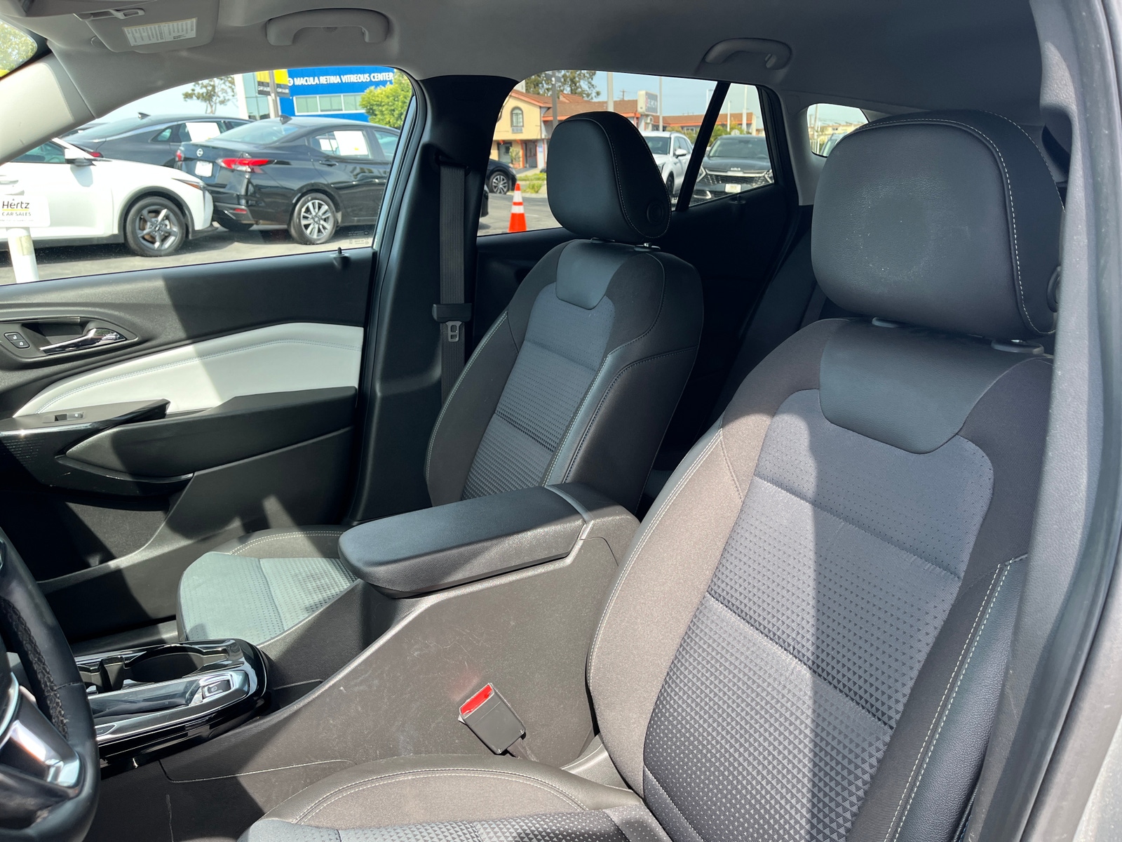 Thumbnail: 2025 Chevrolet Trax - 2