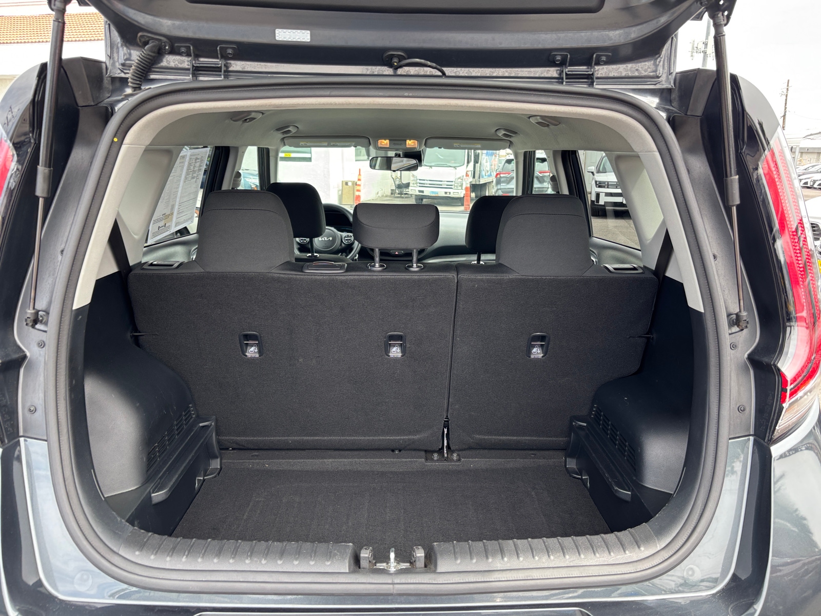 Thumbnail: 2025 Kia Soul - 6