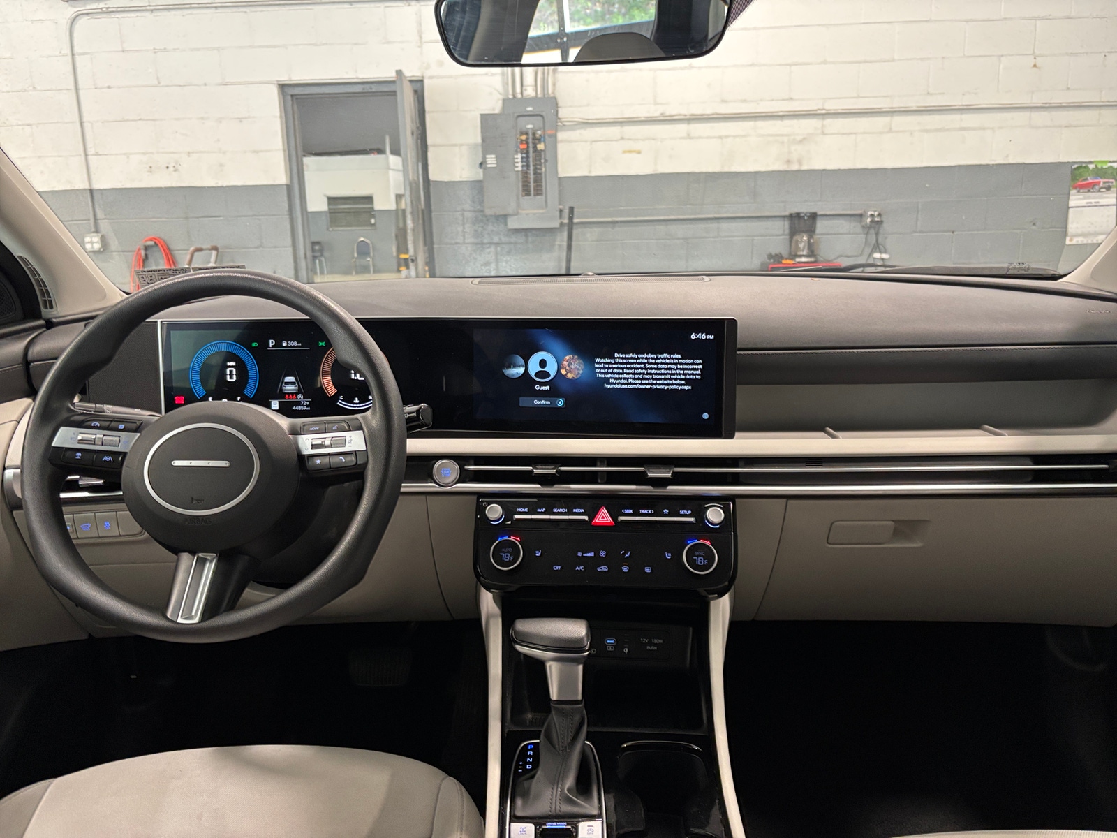 Thumbnail: 2025 Hyundai Tucson - 3