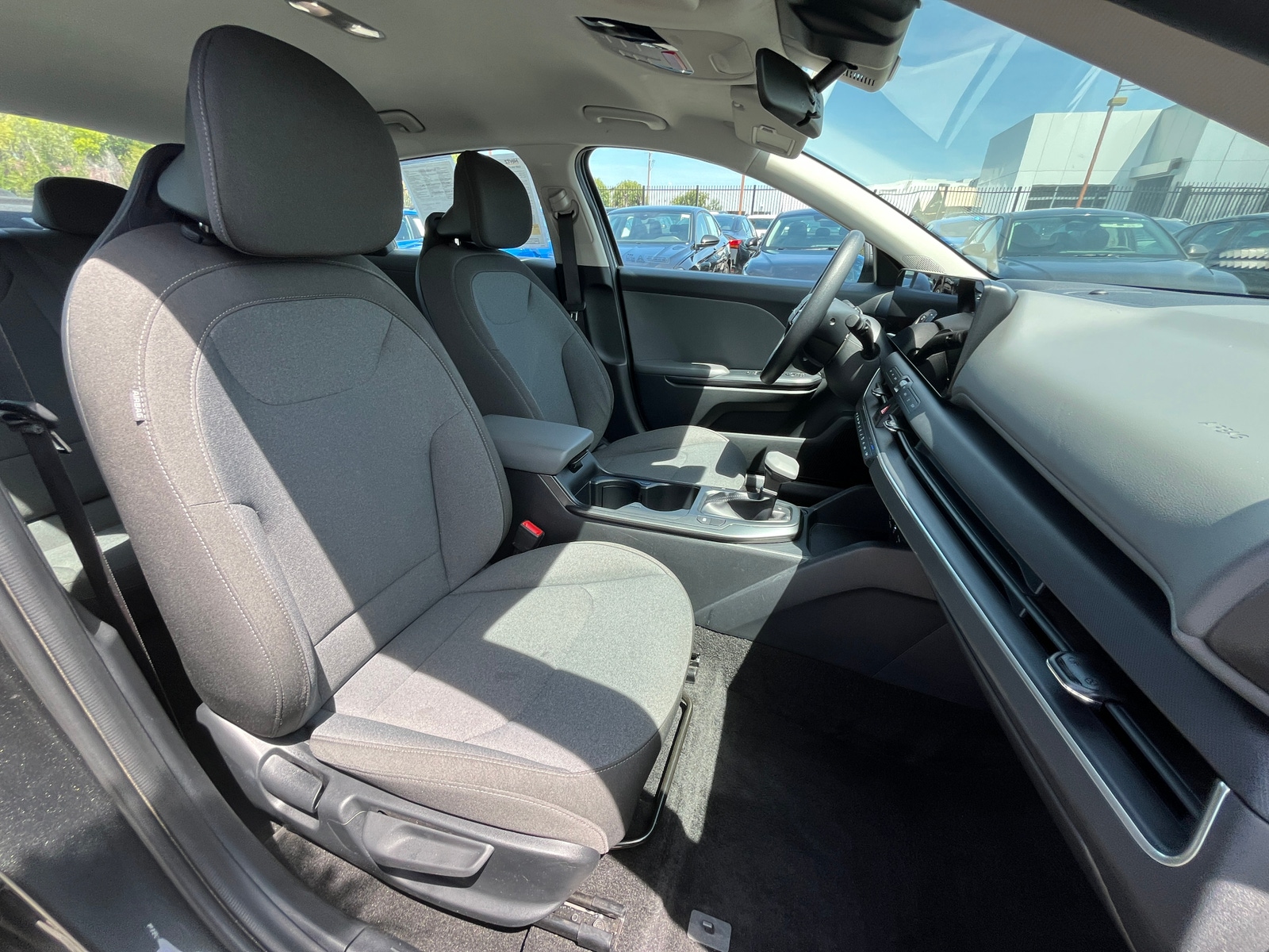 Thumbnail: 2025 Kia K4 - 2