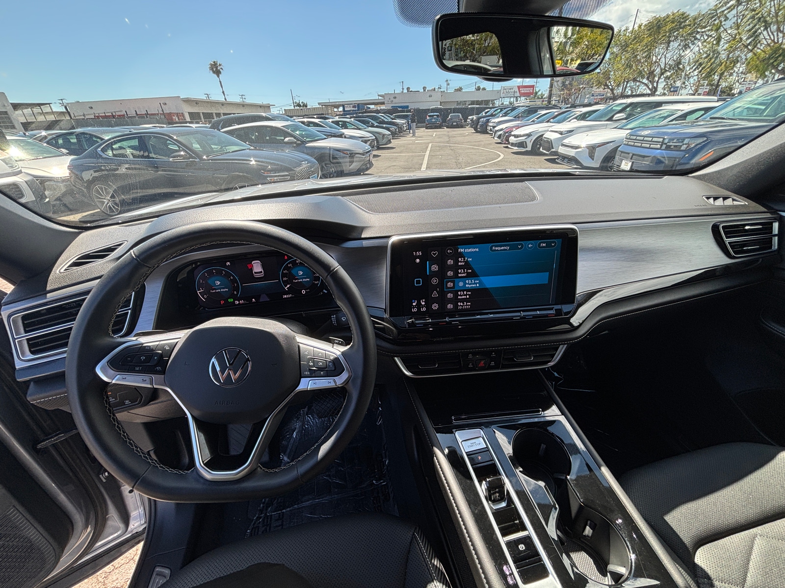 Thumbnail: 2025 Volkswagen Atlas - 2