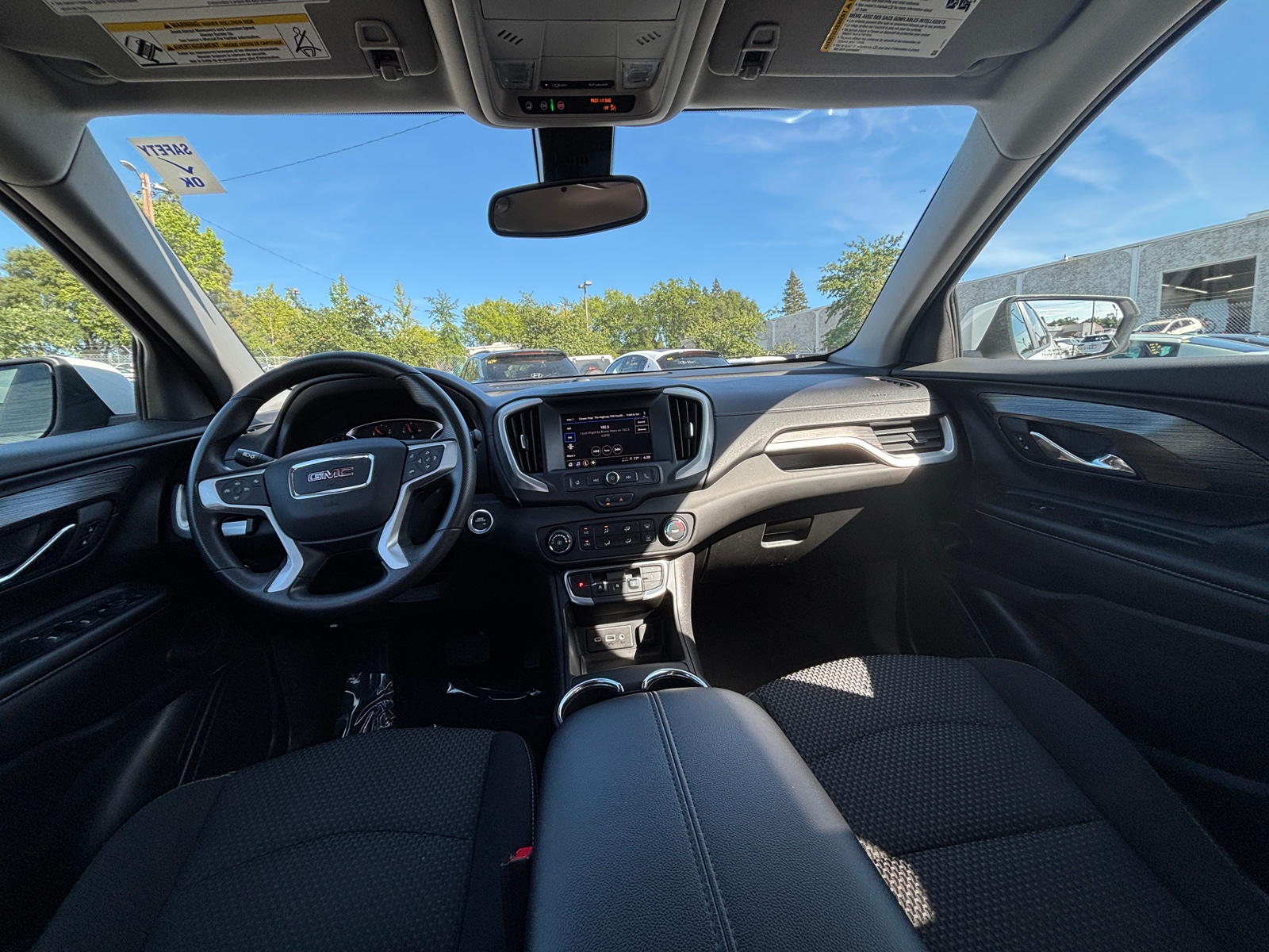 Thumbnail: 2024 GMC Terrain - 3