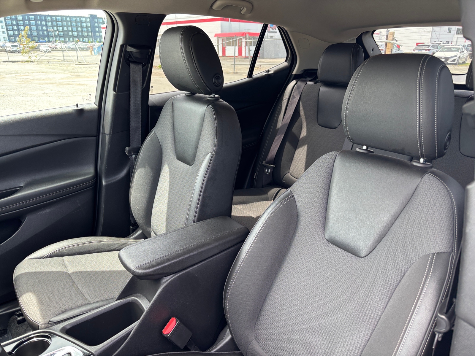 Thumbnail: 2025 Buick Encore GX - 2
