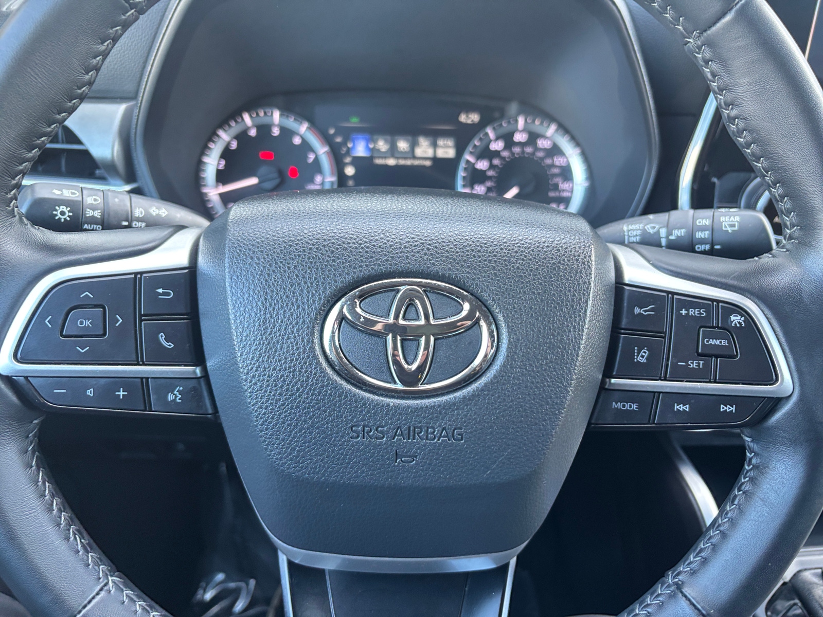 Thumbnail: 2025 Toyota Highlander - 5
