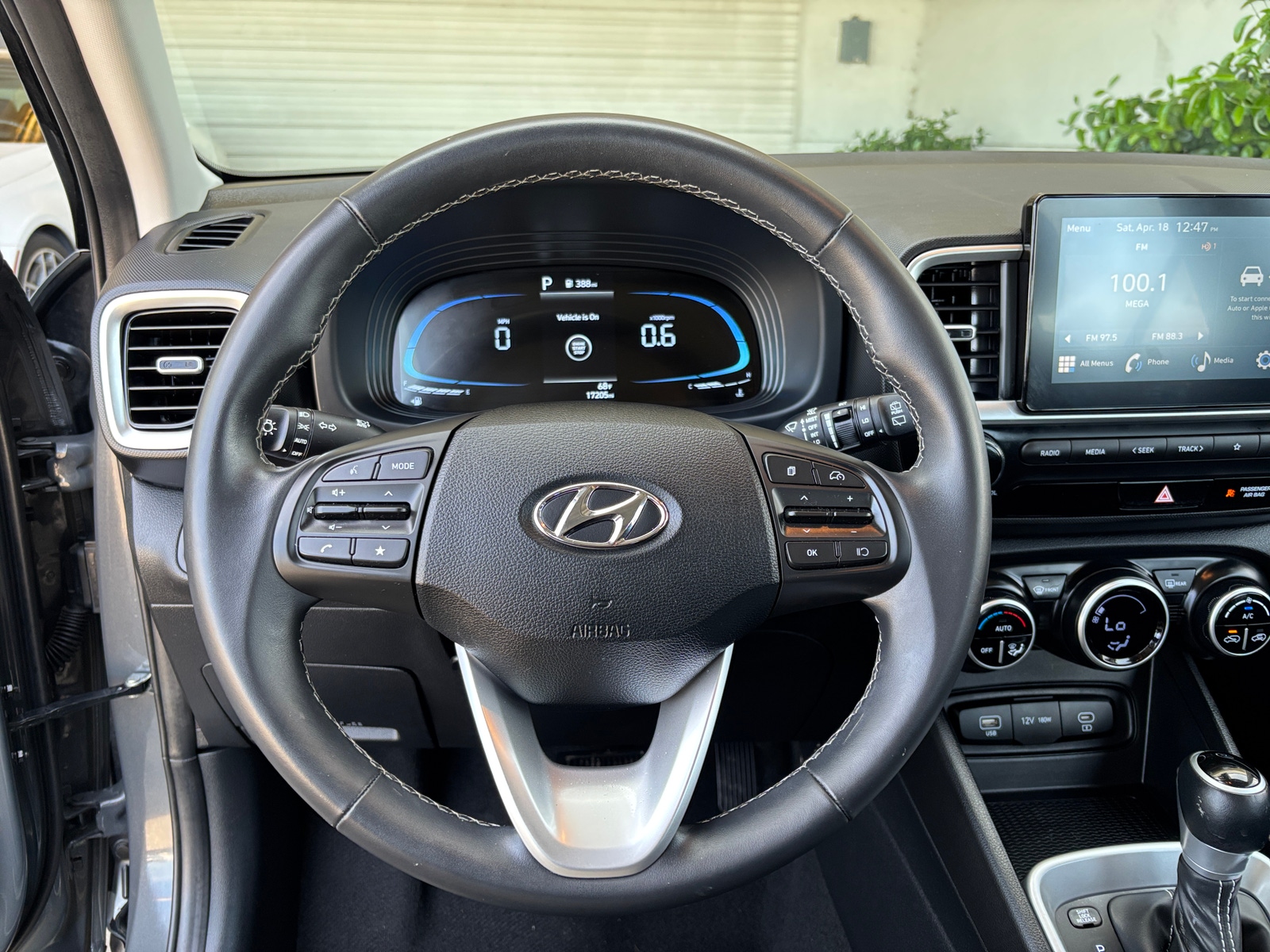 Thumbnail: 2025 Hyundai Venue - 5