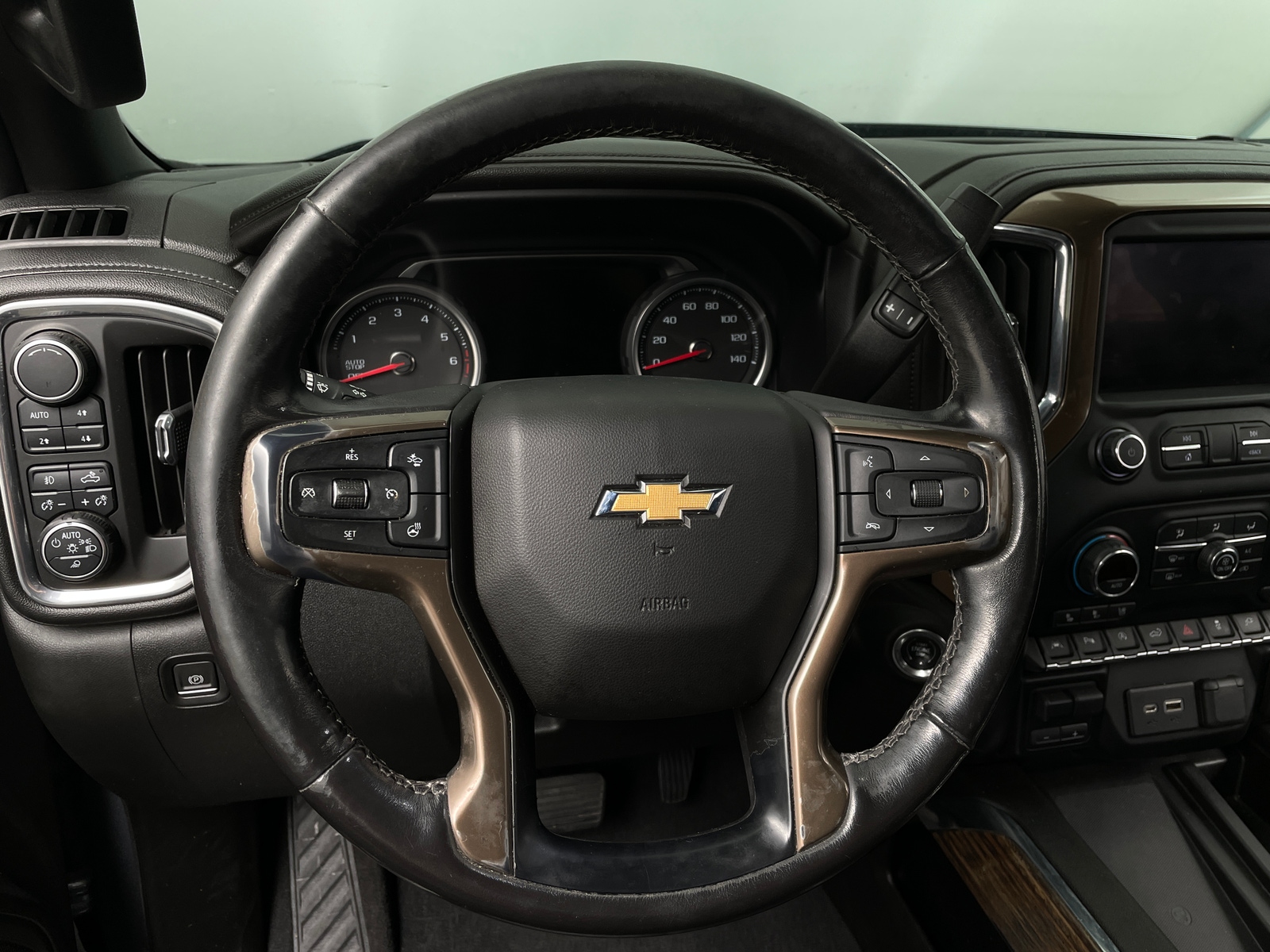 Thumbnail: 2019 Chevrolet Silverado 1500 - 4