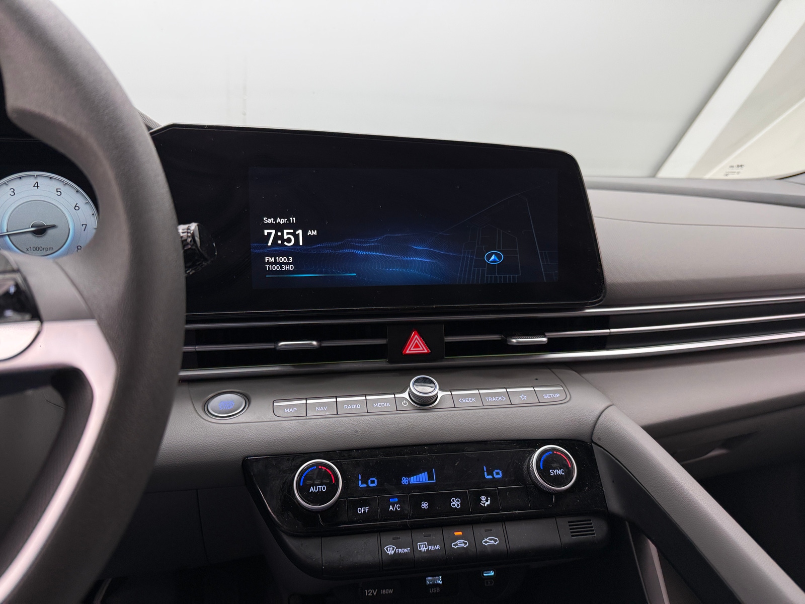 Thumbnail: 2024 Hyundai Elantra - 4