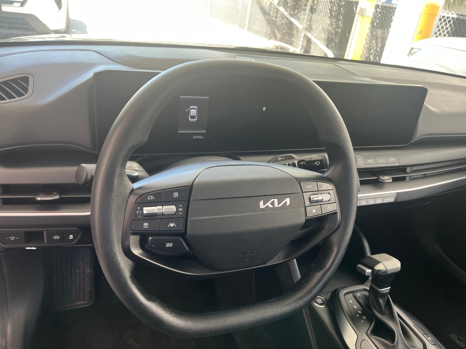 Thumbnail: 2025 Kia K4 - 4