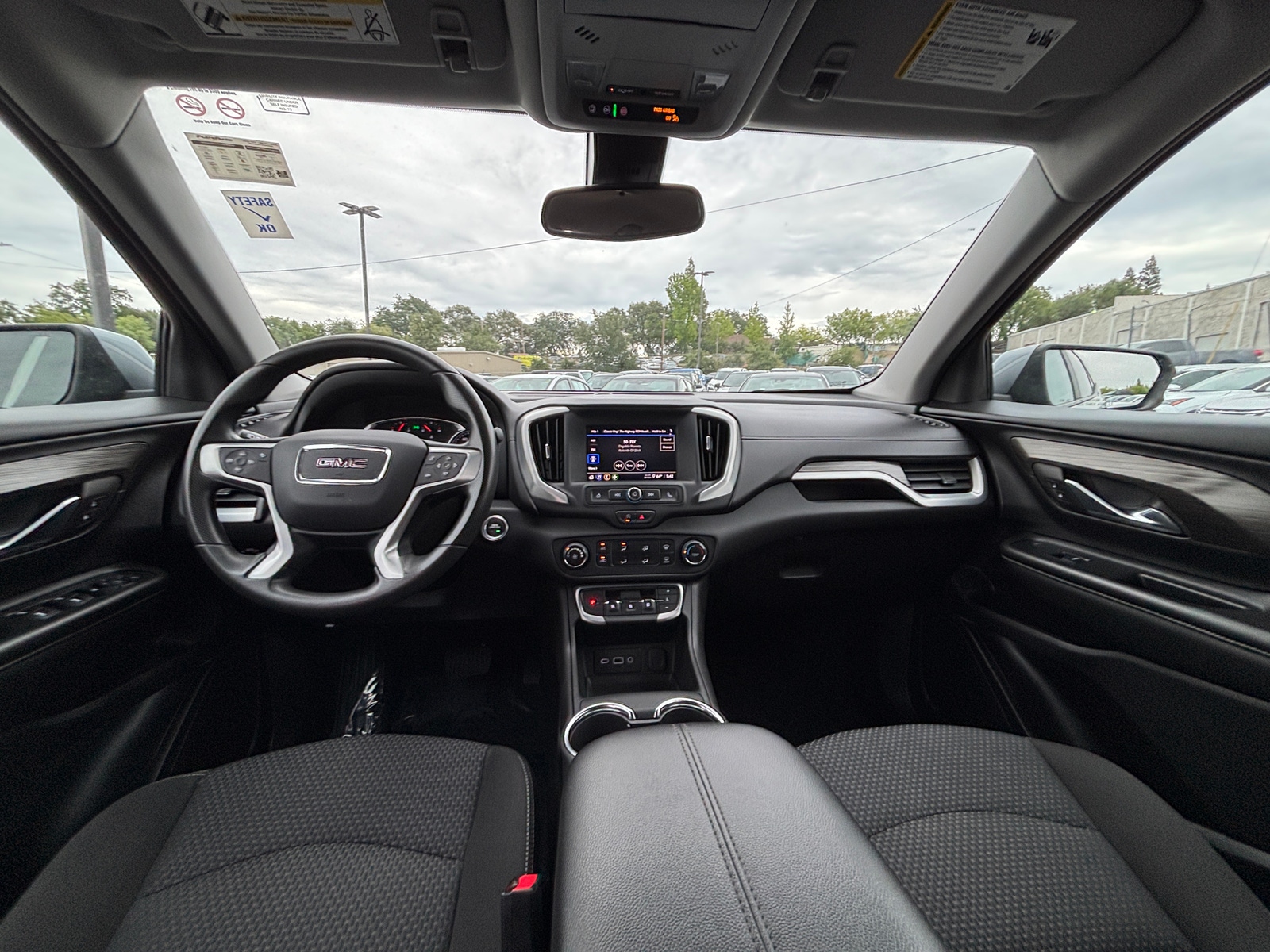 Thumbnail: 2024 GMC Terrain - 3