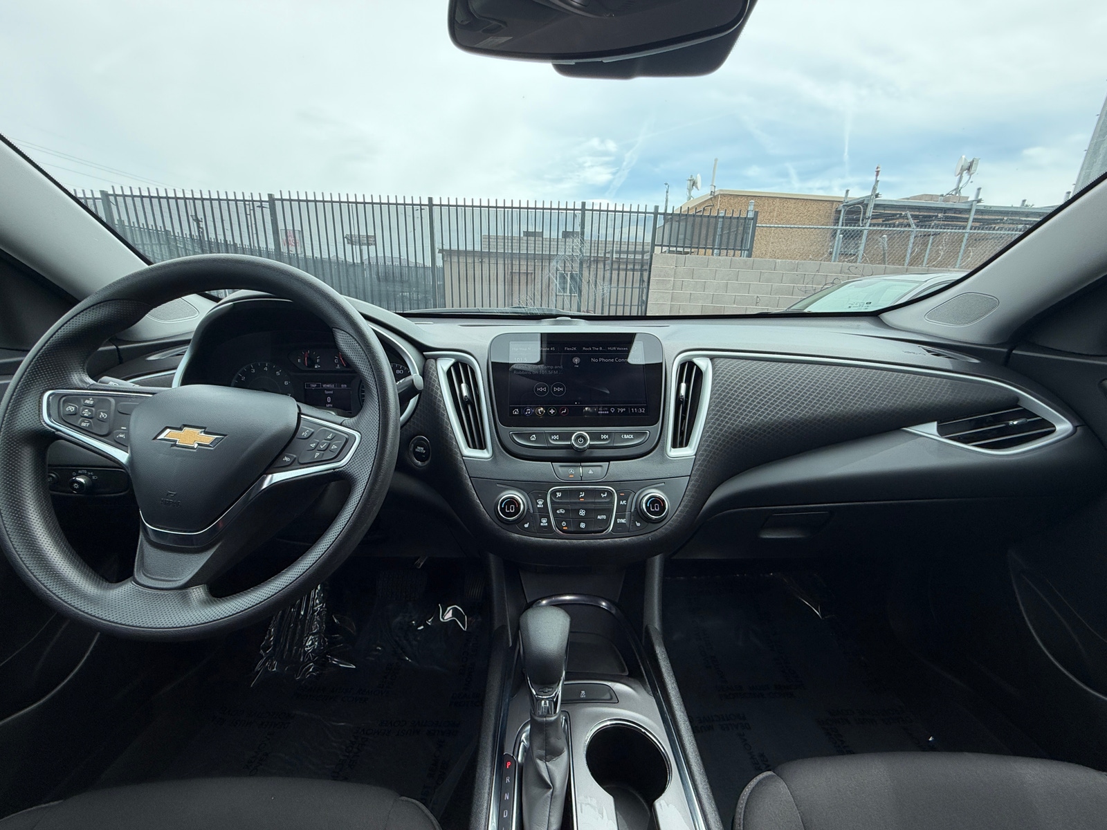 Thumbnail: 2023 Chevrolet Malibu - 3