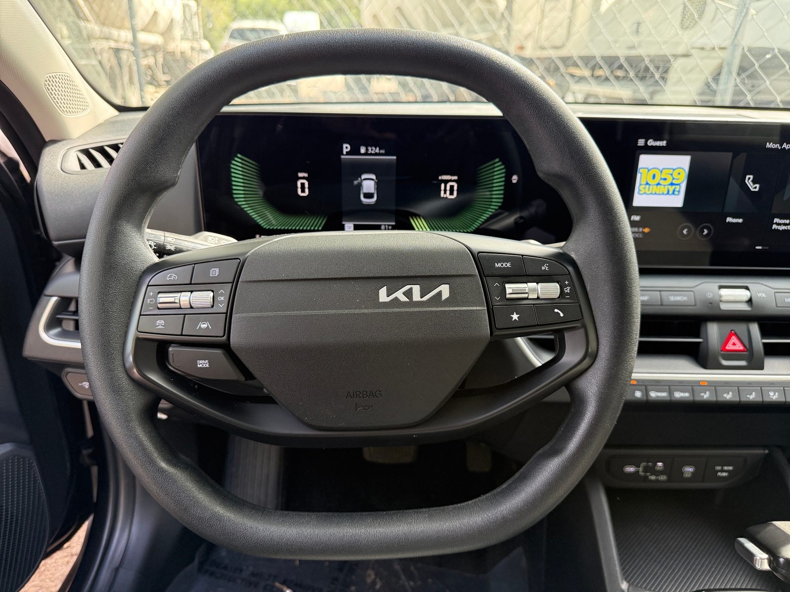 Thumbnail: 2025 Kia K4 - 4