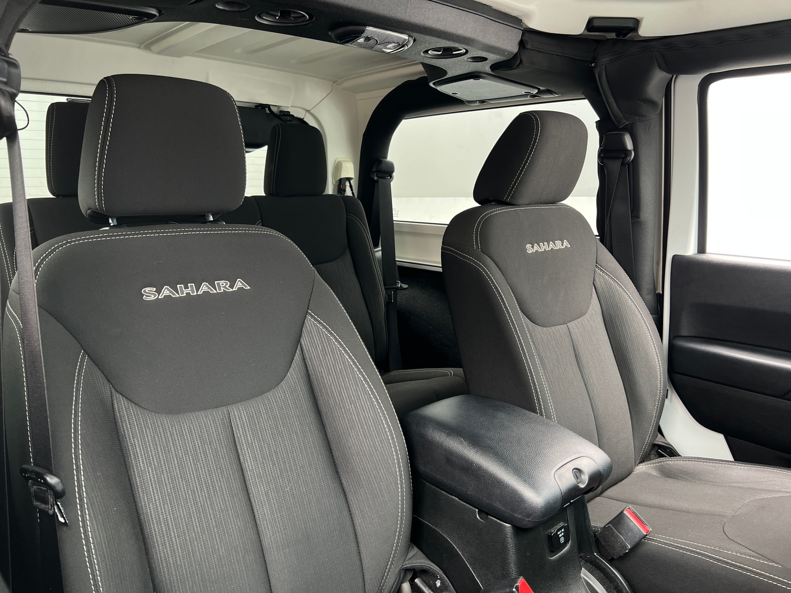 Thumbnail: 2018 Jeep Wrangler - 2