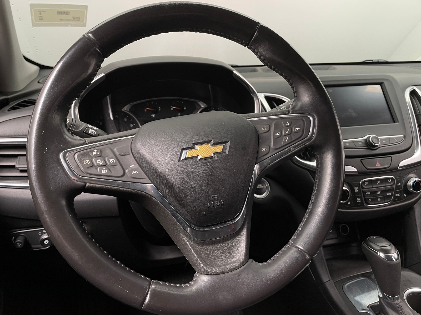 Thumbnail: 2021 Chevrolet Equinox - 5