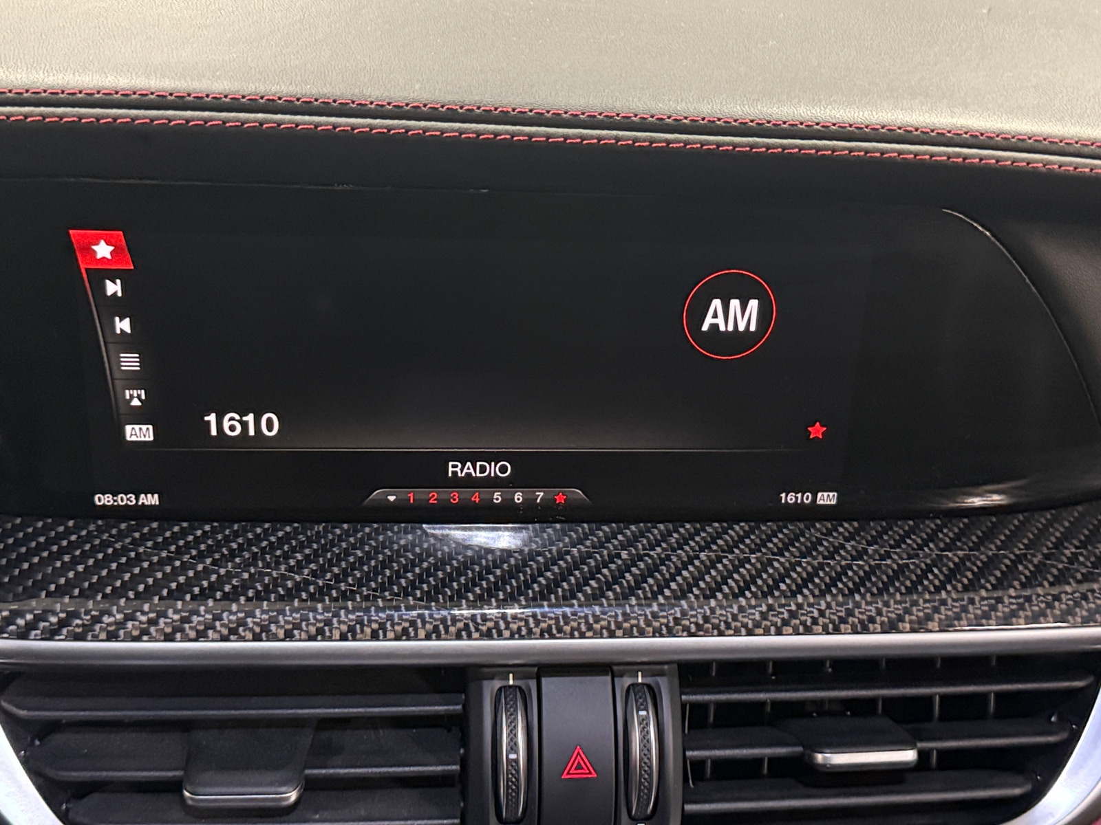 Thumbnail: 2018 Alfa Romeo Stelvio - 3