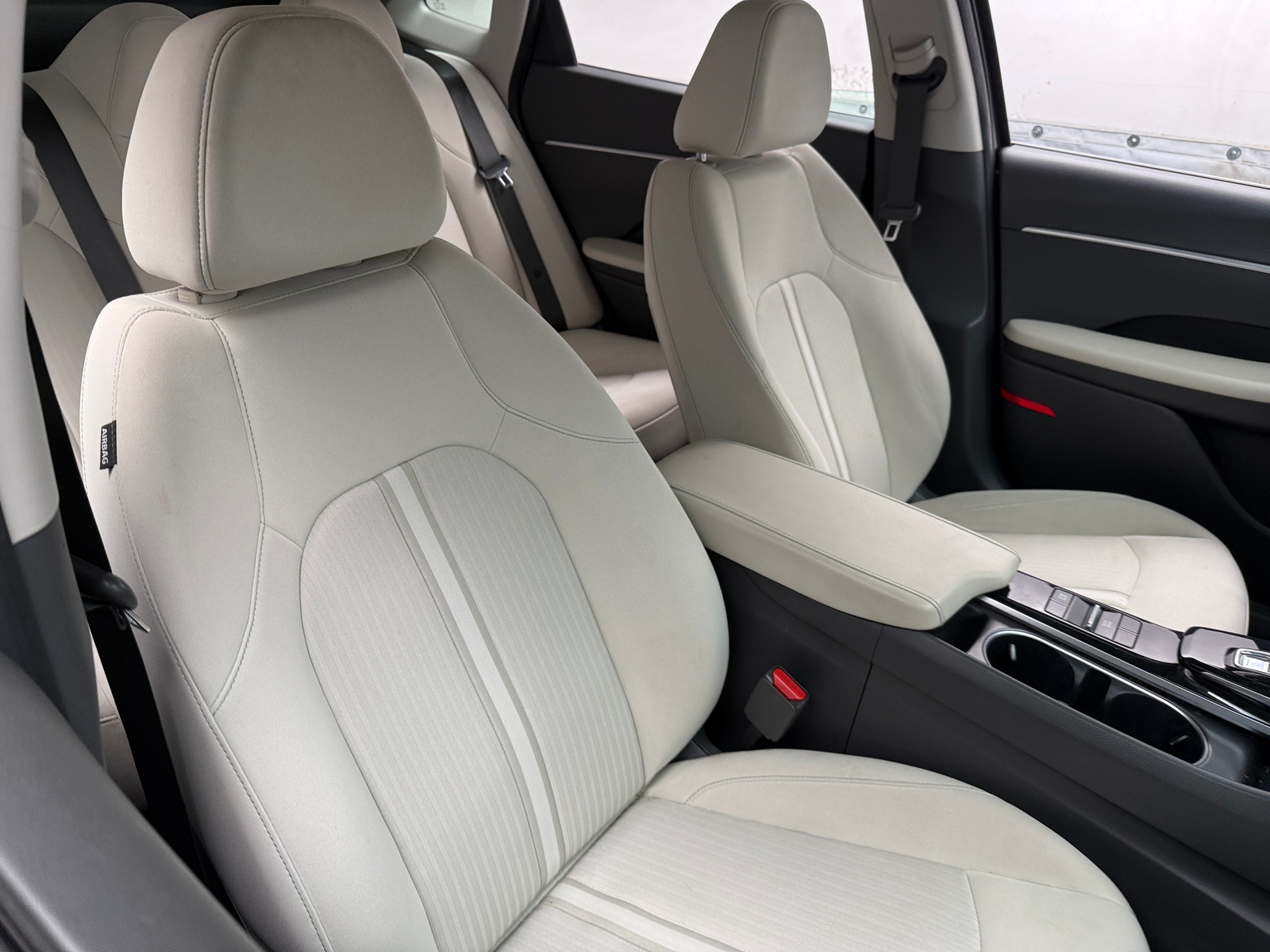 Thumbnail: 2023 Hyundai Sonata - 2