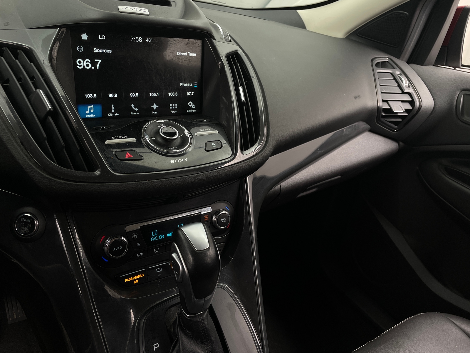 Thumbnail: 2016 Ford Escape - 3