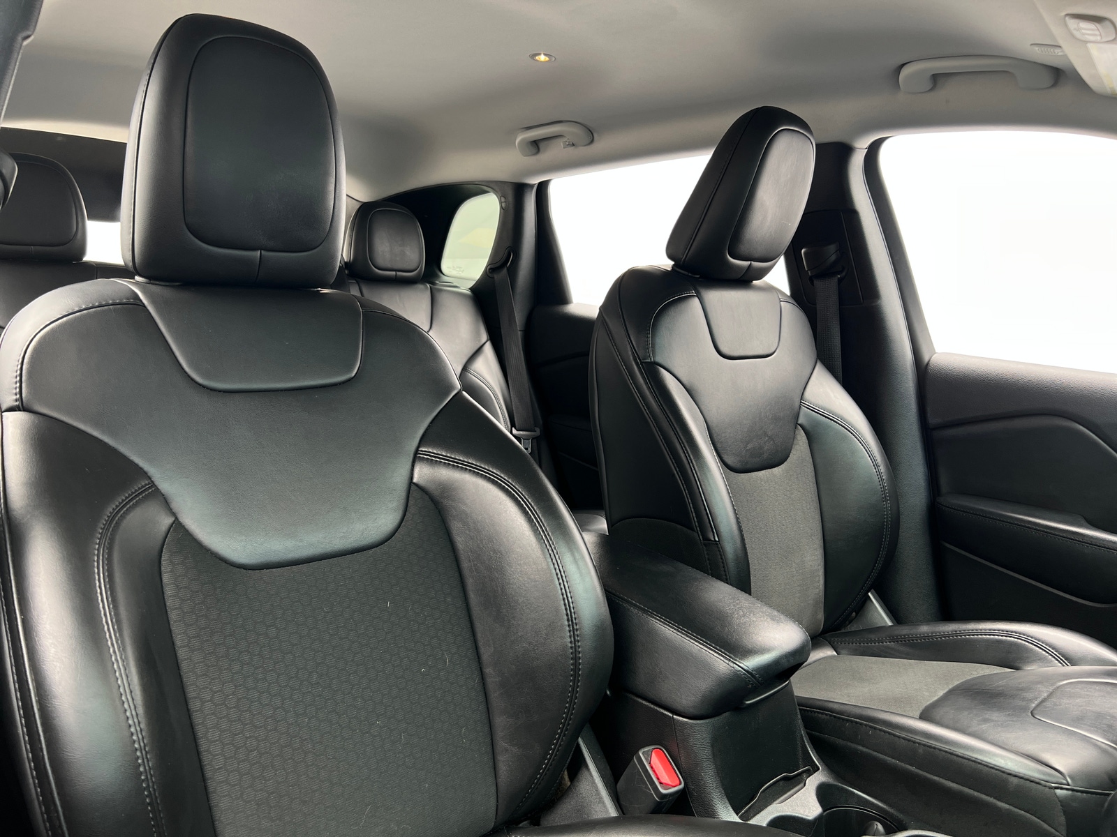 Thumbnail: 2020 Jeep Cherokee - 2