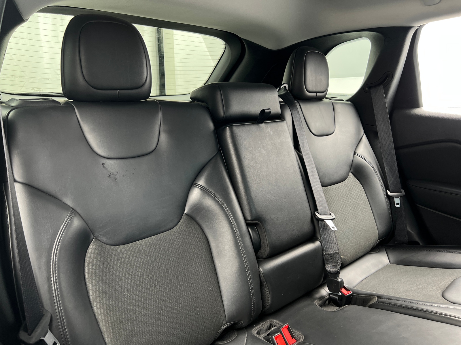 Thumbnail: 2020 Jeep Cherokee - 6