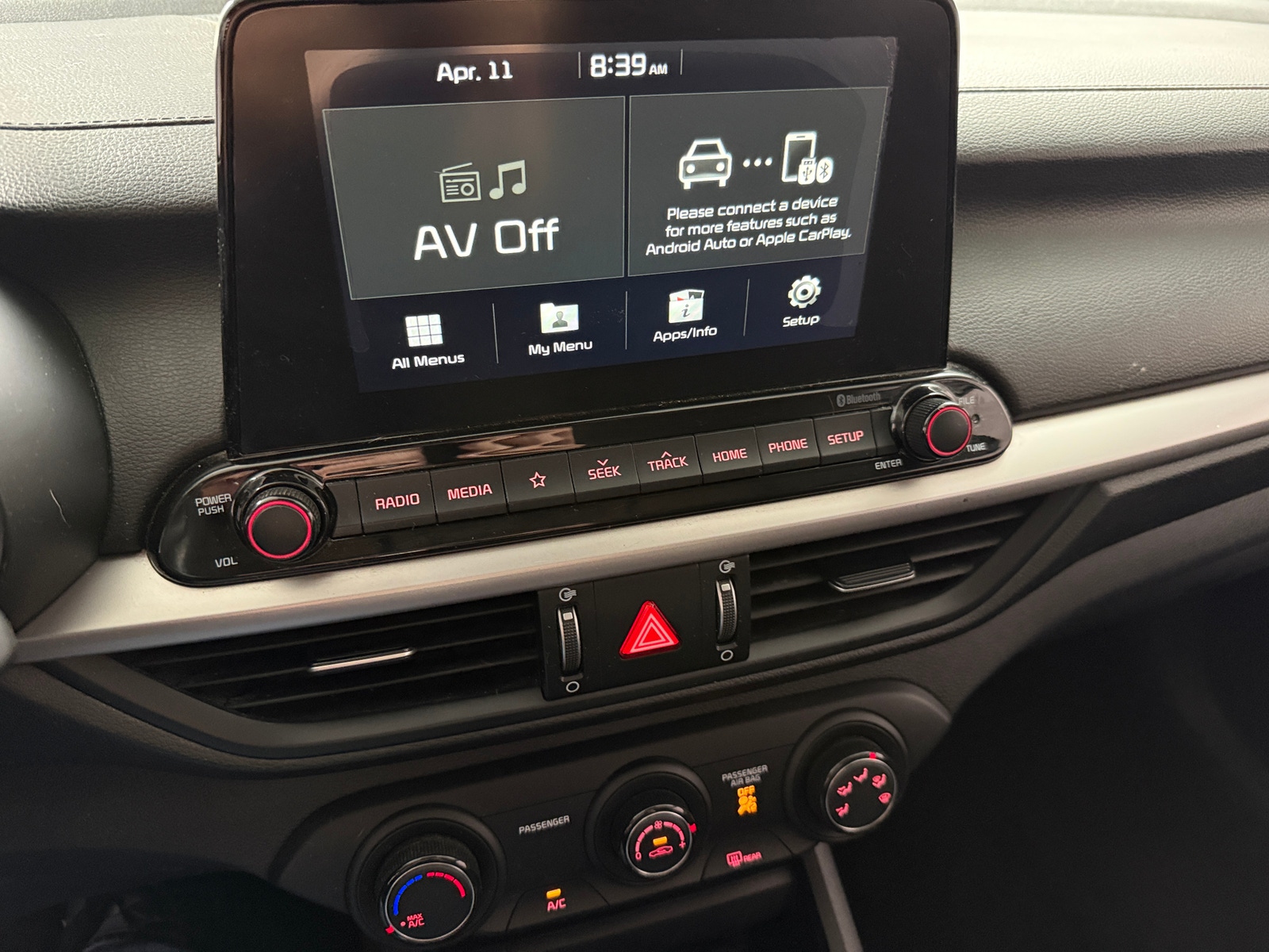 Thumbnail: 2020 Kia Forte - 4