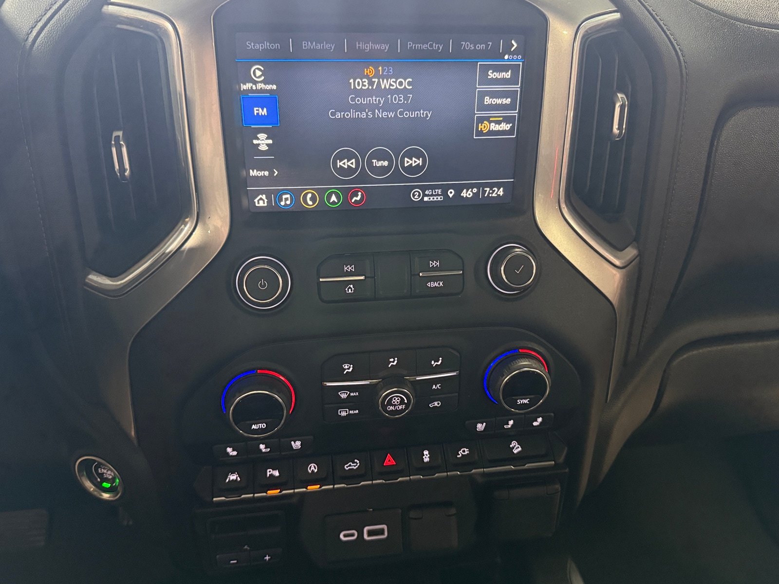 Thumbnail: 2021 Chevrolet Silverado 1500 - 3