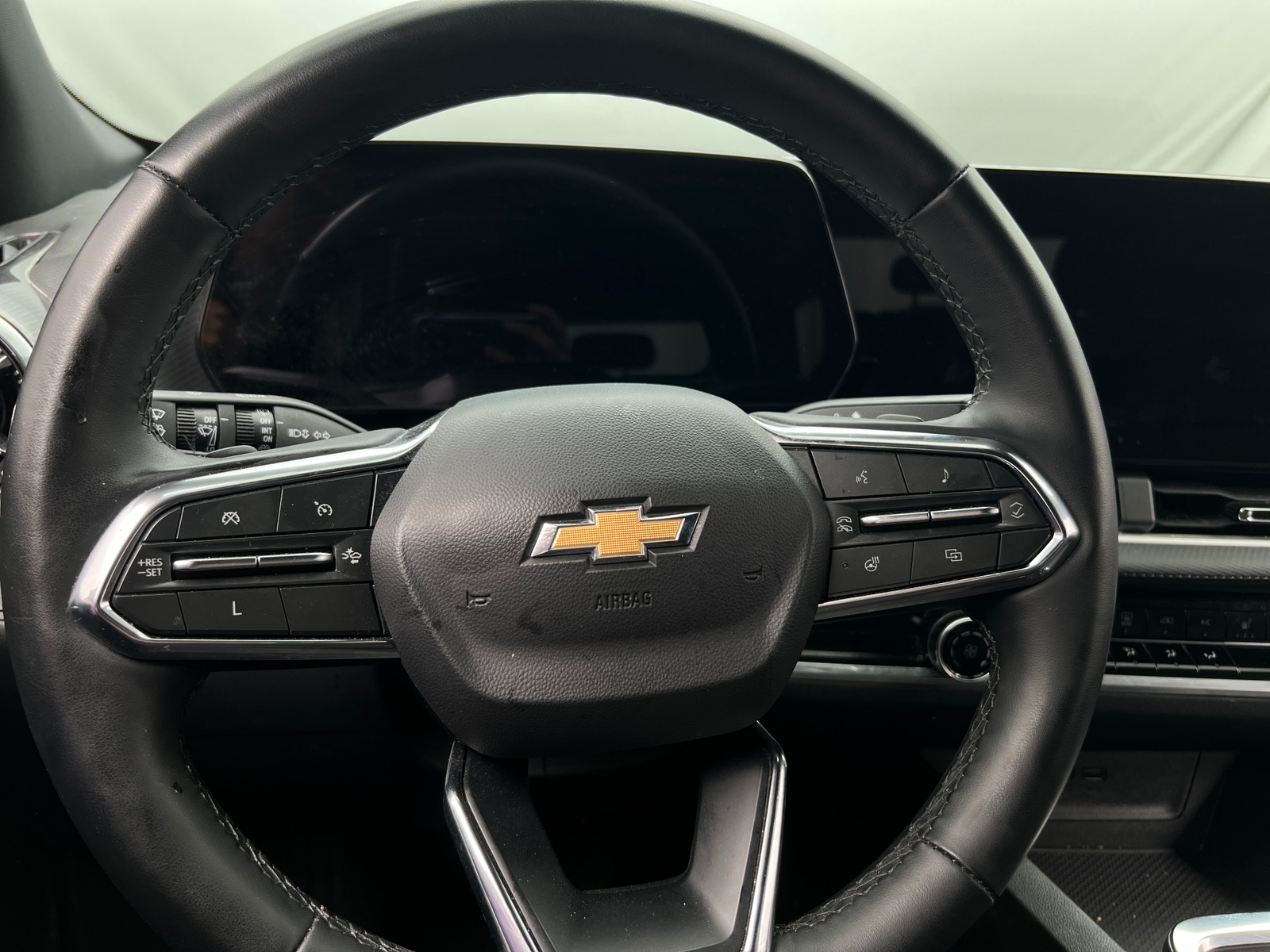 Thumbnail: 2025 Chevrolet Equinox - 5