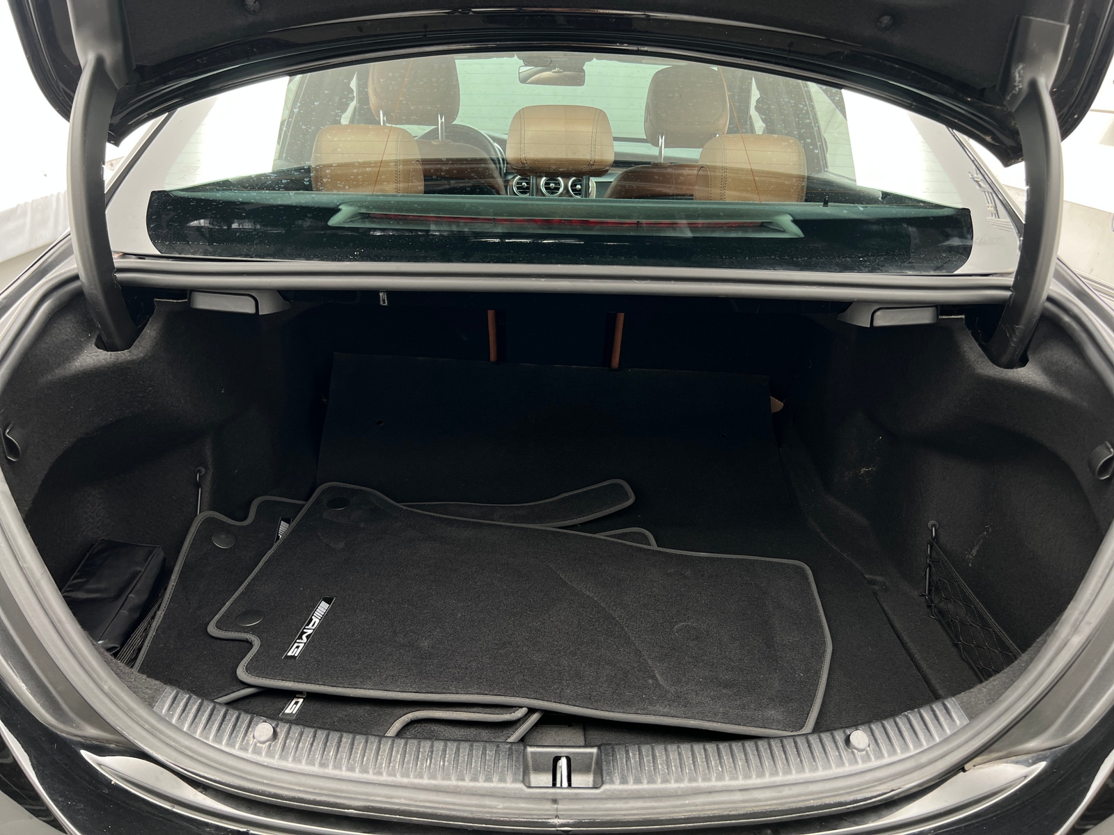 Thumbnail: 2020 Mercedes-Benz C-Class - 6